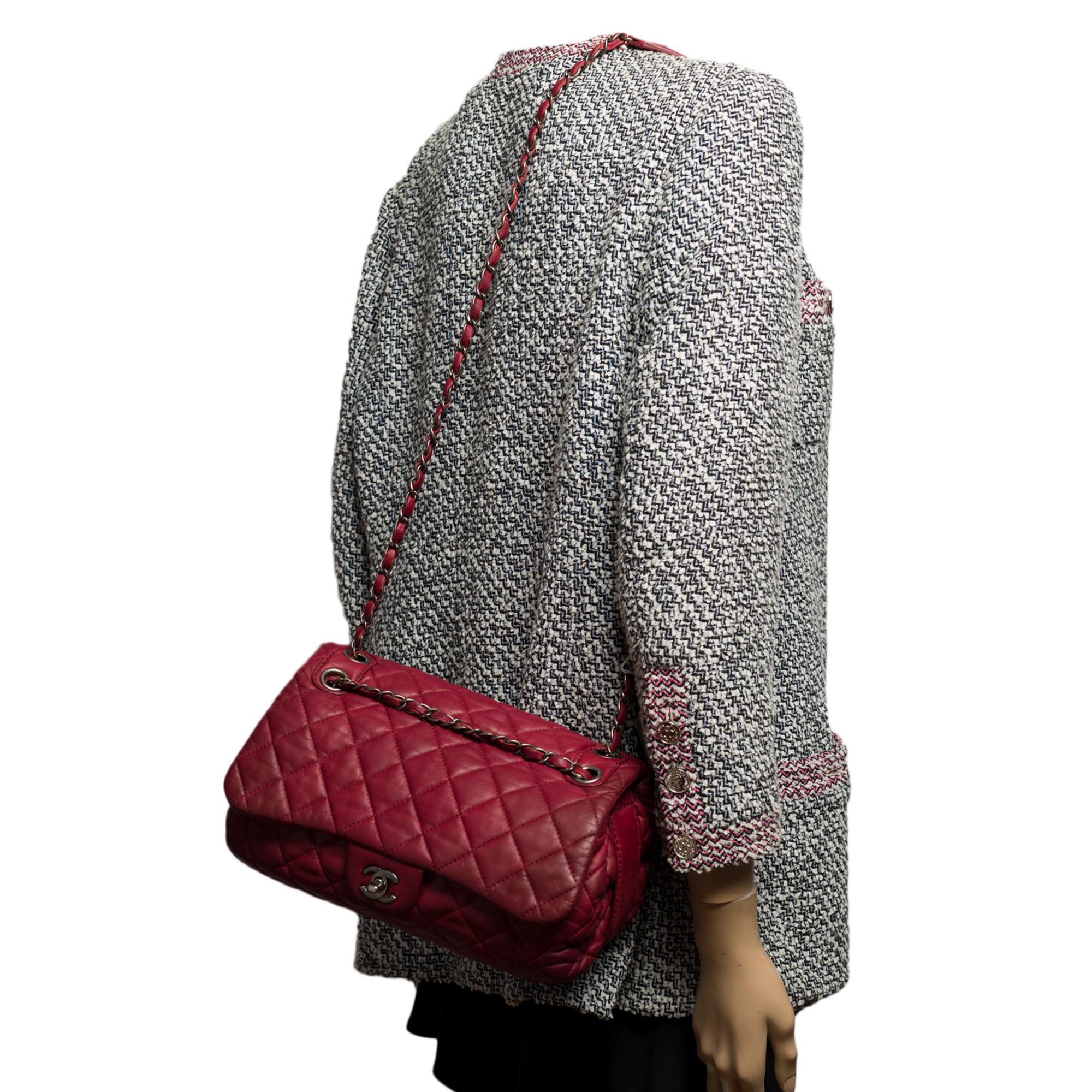 Chanel  Classic shoulder Flap bag in amaranth quilted lambskin leather , SHW For Sale 6