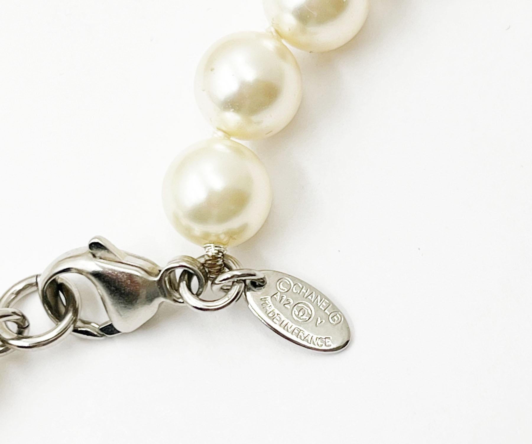 Women's Chanel Classic Silver CC 72″ Super Long Faux Pearl Necklace