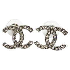 Chanel Classic Silver CC Crystal Reissued Moscova  Orecchini con piercing