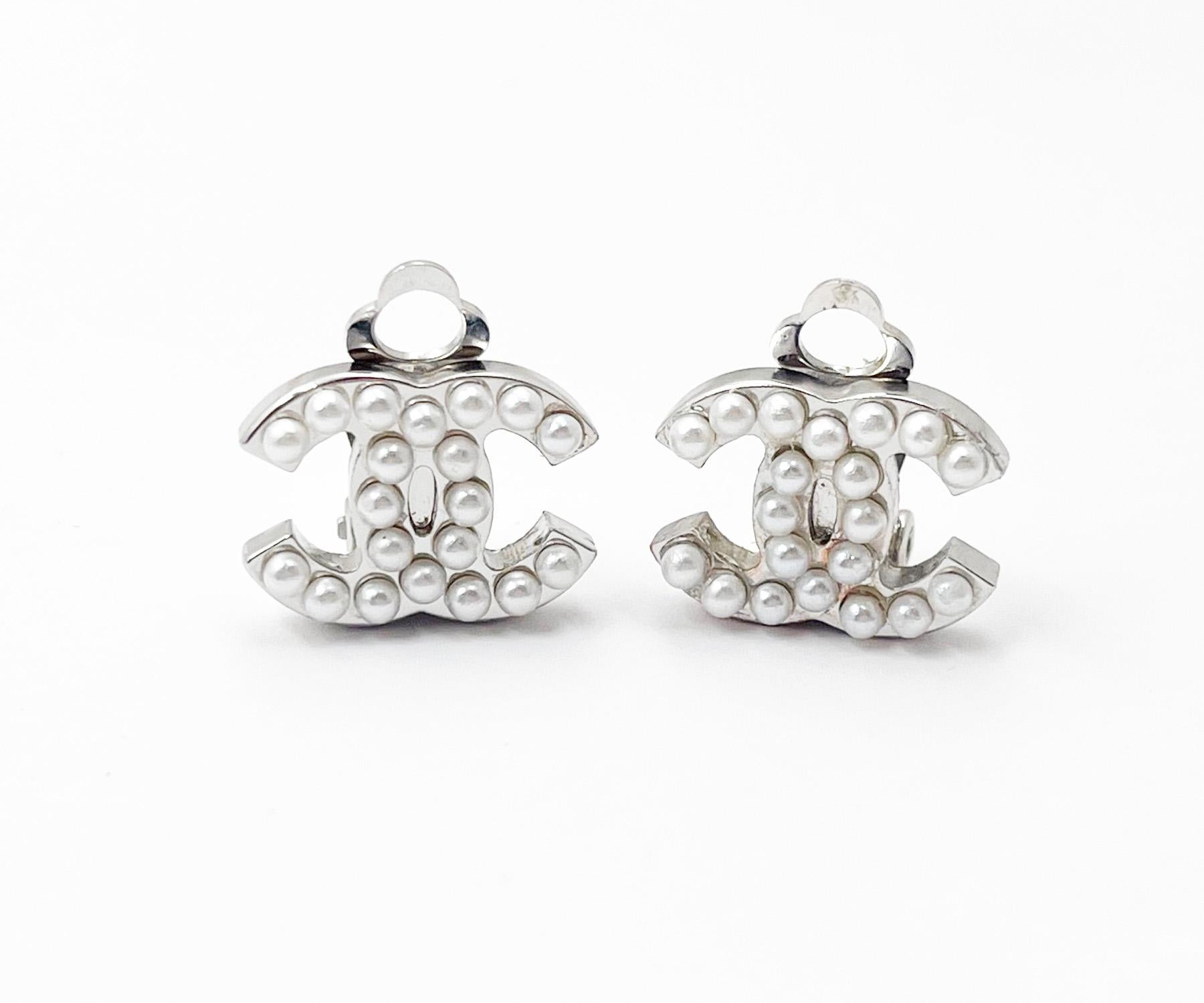Artisan Chanel Classic Silver CC Faux Pearl Clip on Earrings