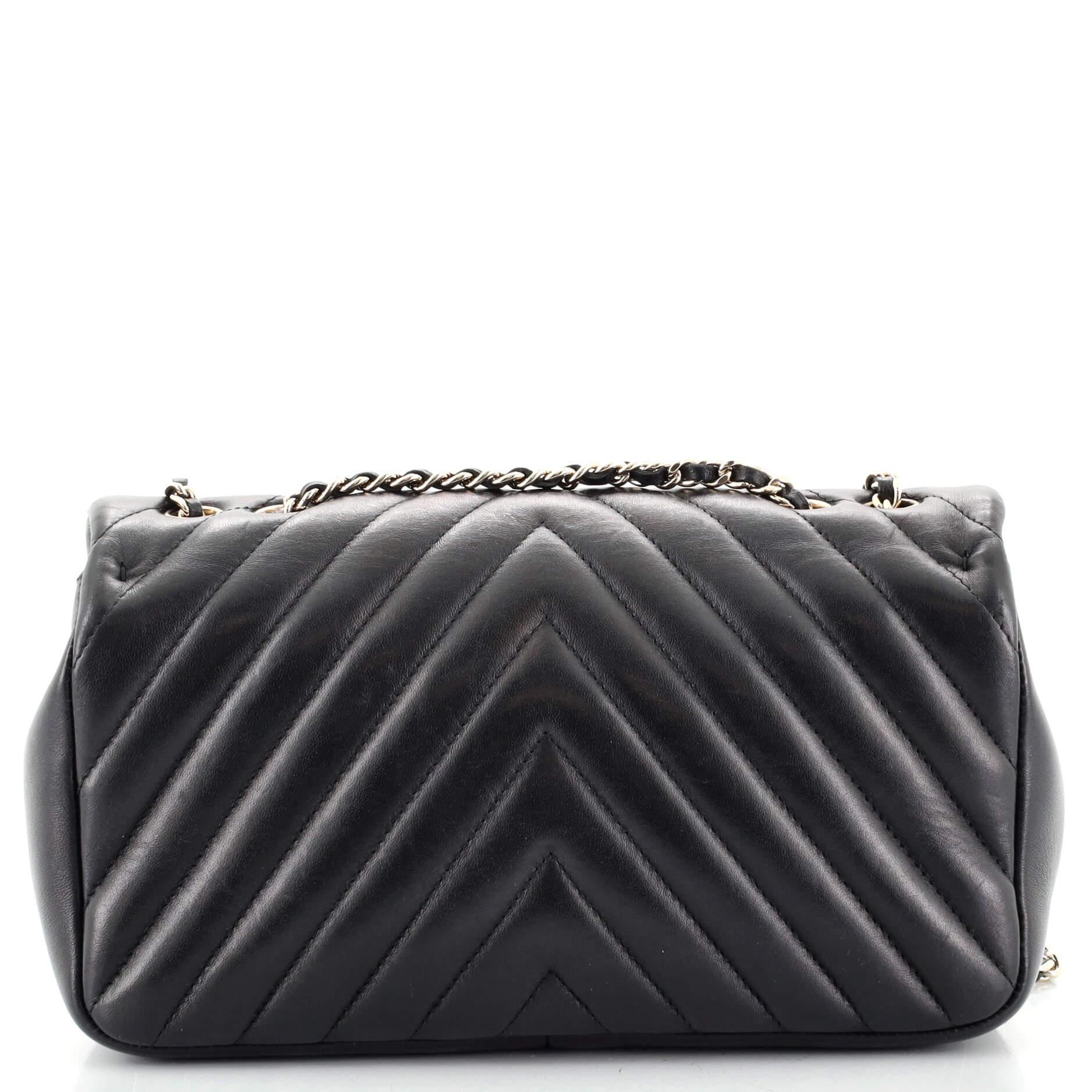 Black Chanel Classic Single Flap Bag Chevron Lambskin Medium