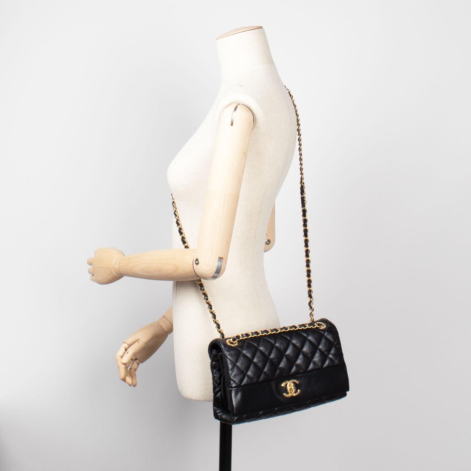 Chanel Classic Single Flap Bag 6