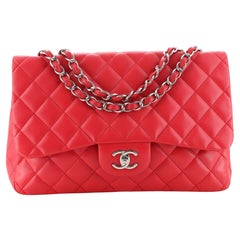 Chanel Klassische einzelne Klappe Tasche aus gestepptem Lammfell Jumbo