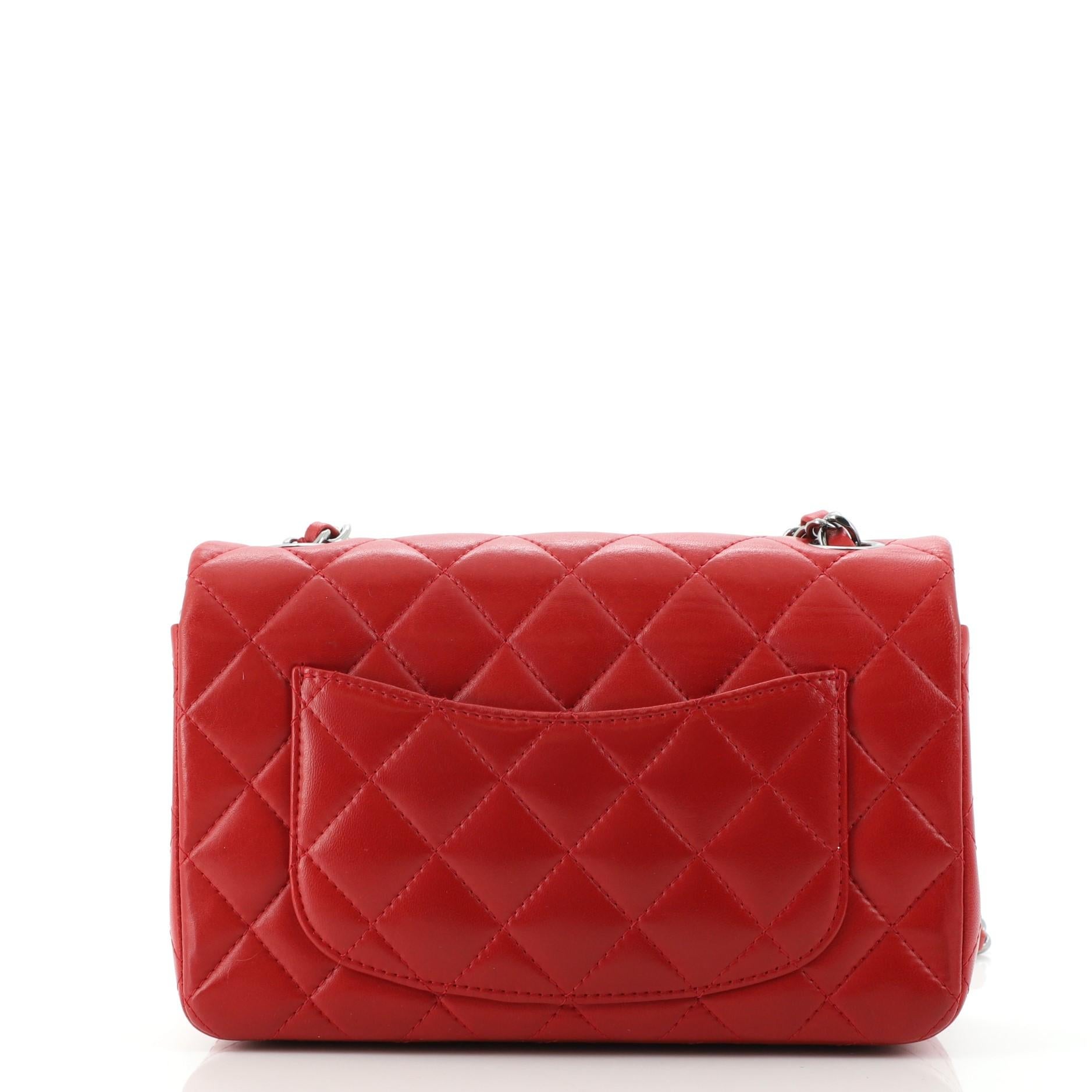 Chanel Classic Single Flap Bag Quilted Lambskin Mini In Good Condition In NY, NY
