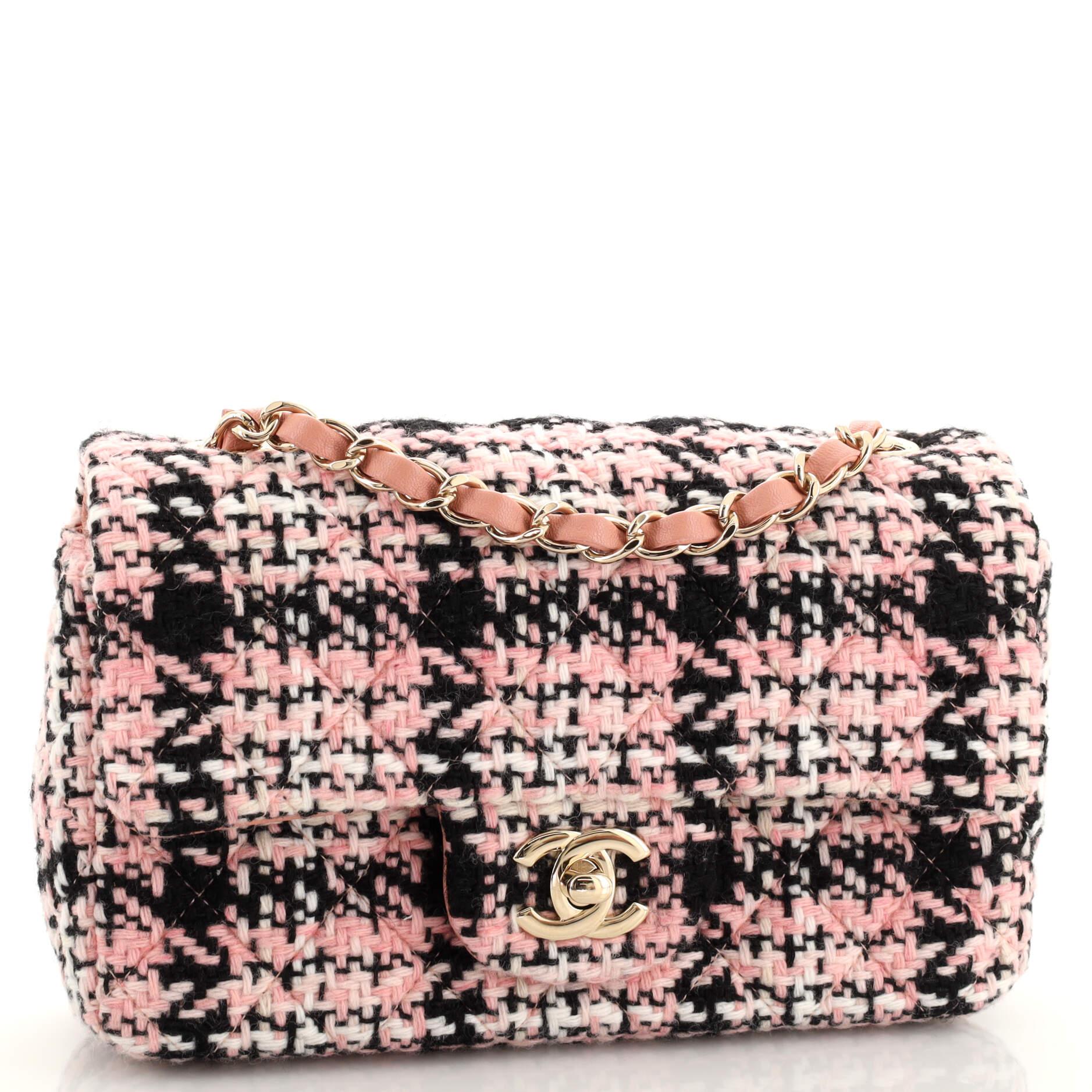 Chanel Classic Single Flap Bag Quilted Tweed Mini In Good Condition In NY, NY