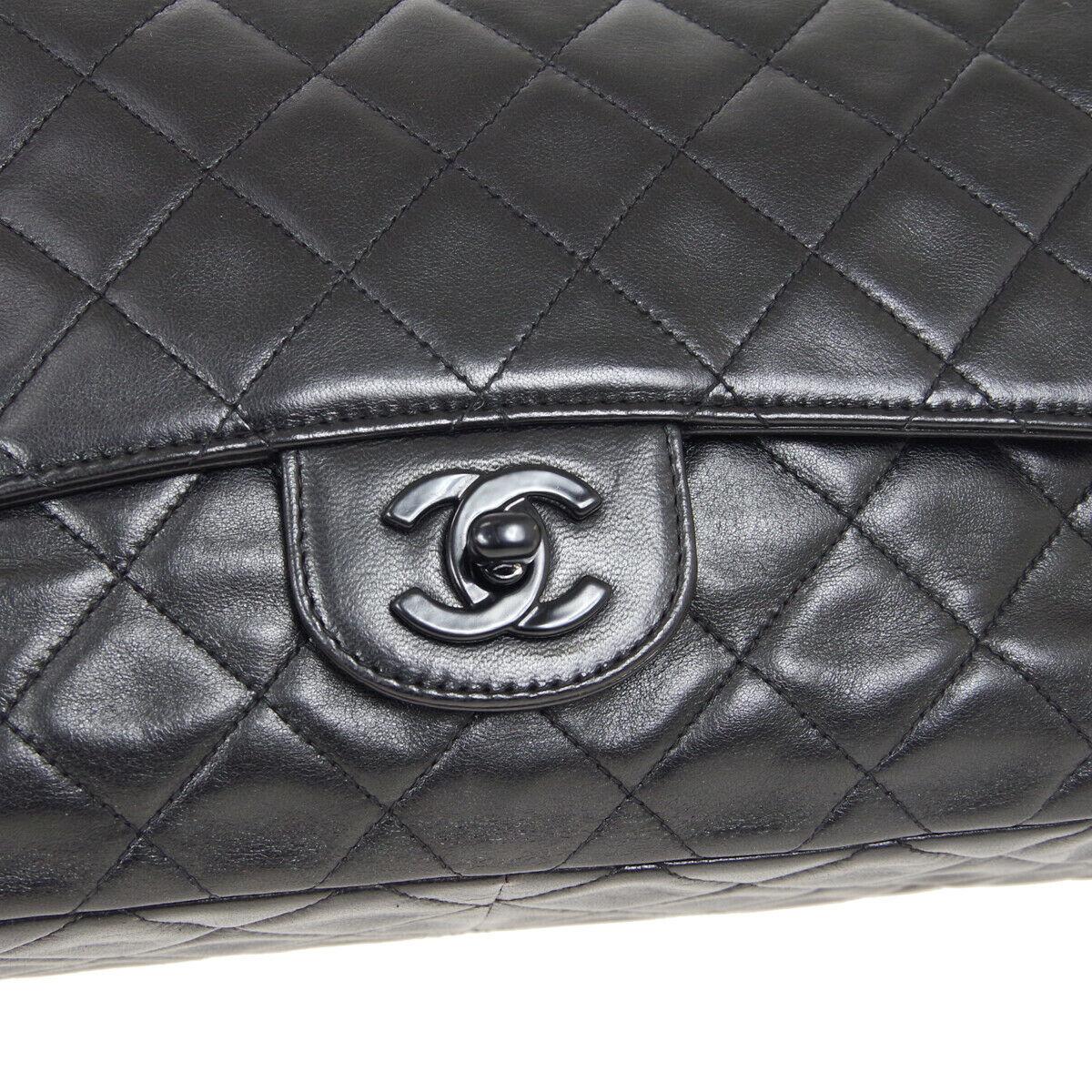 Women's Chanel Classic Single Flap Medium Bag