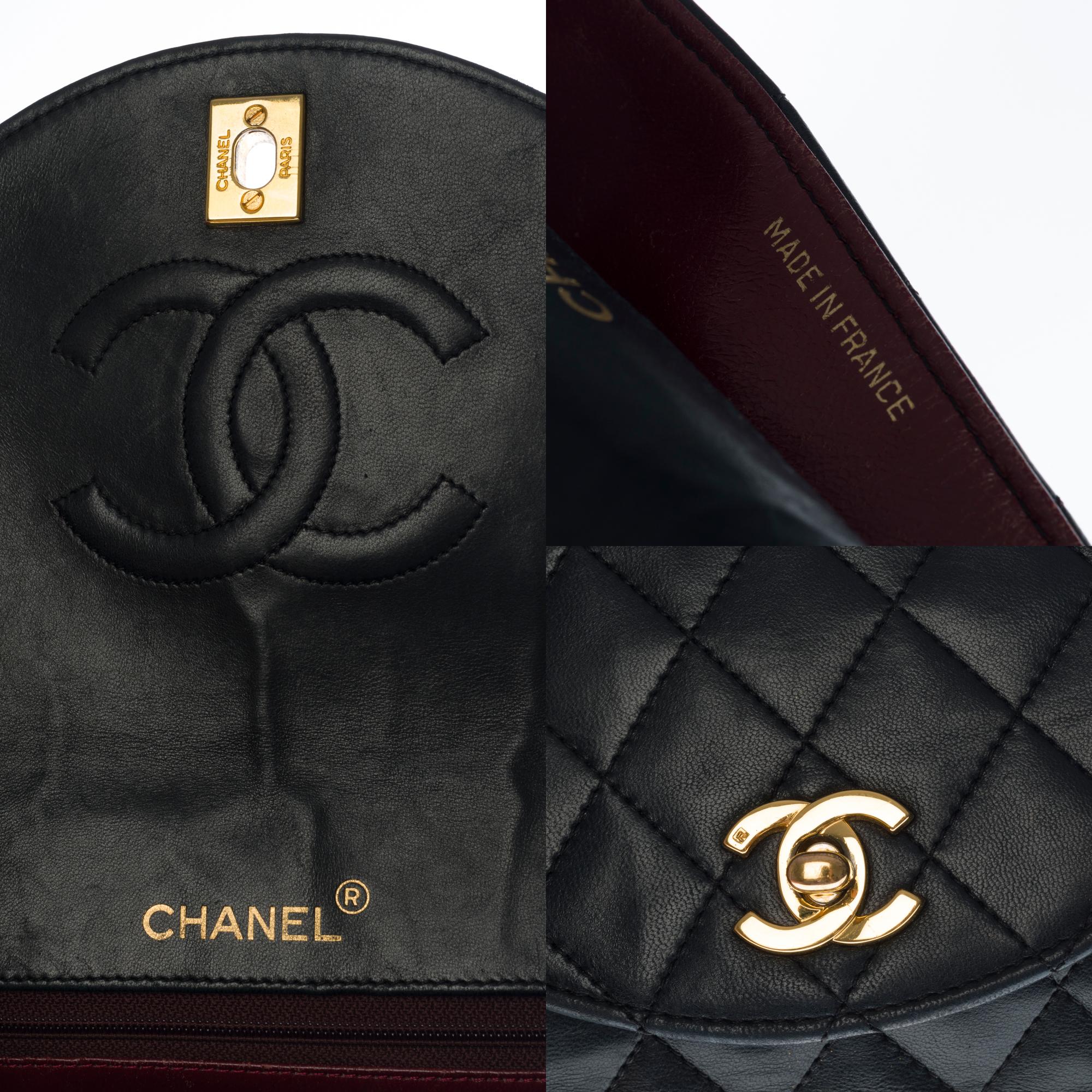 Chanel Classic Single Flap shoulder bag in Black quilted lambskin, GHW 1