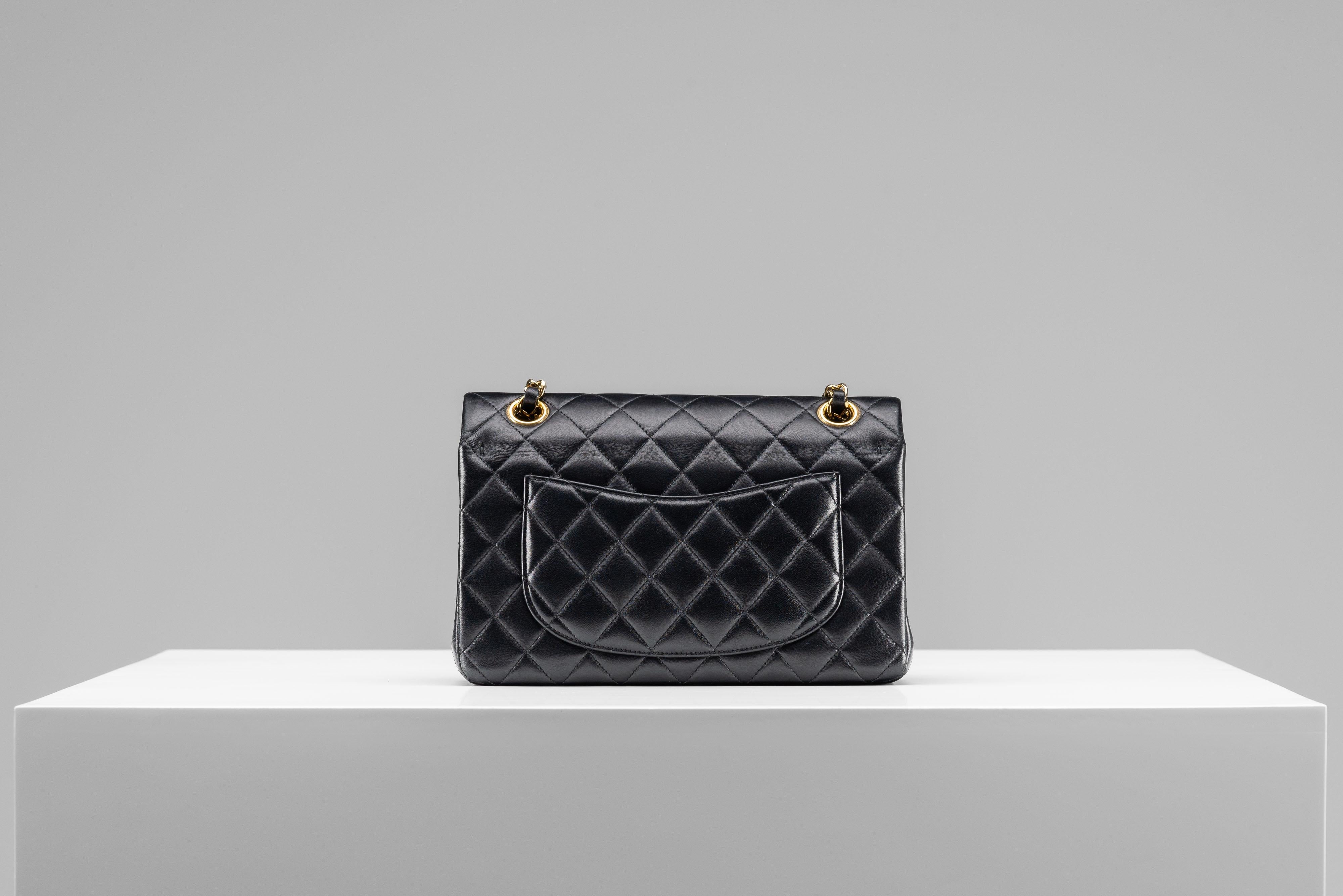 Chanel Classic Small Lambskin as new from 2022 1