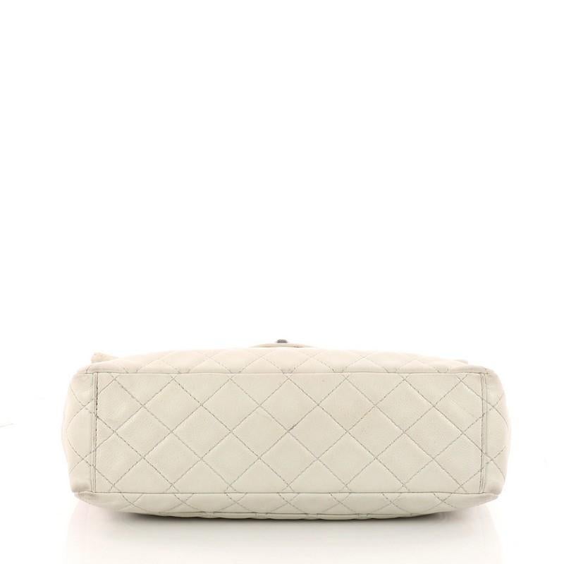 Women's Chanel Classic Soft Flap Bag Quilted Caviar Maxi 