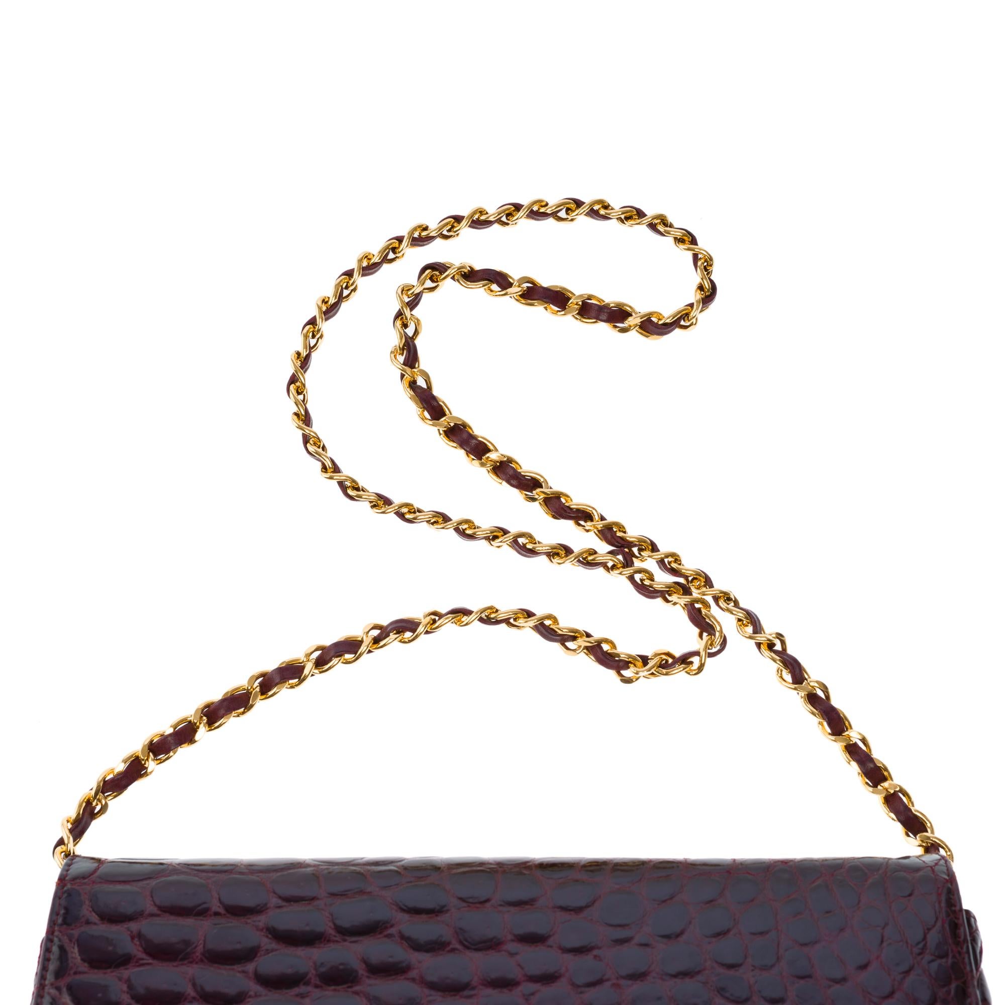 Chanel Classic shoulder flap bag in Mississippiensis burgundy  leather , GHW 6