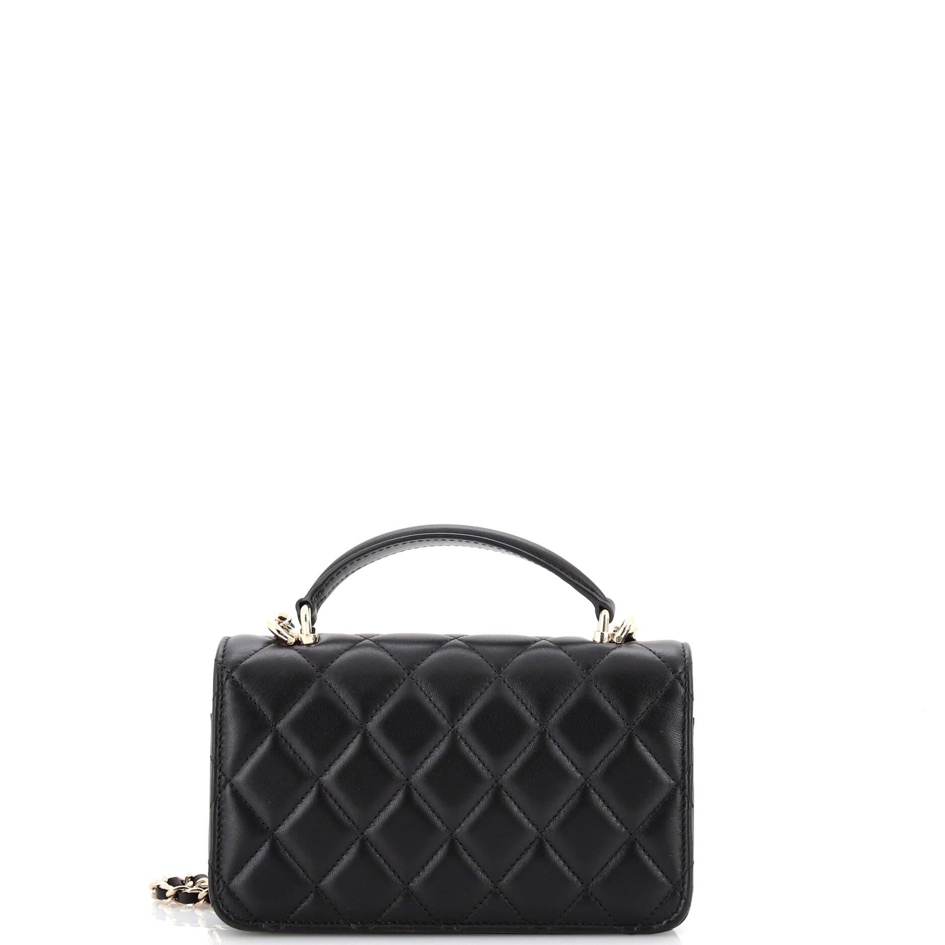 Chanel Classic Top Handle Flap Telefonhalter mit Kette gesteppt Lammfell für Damen oder Herren