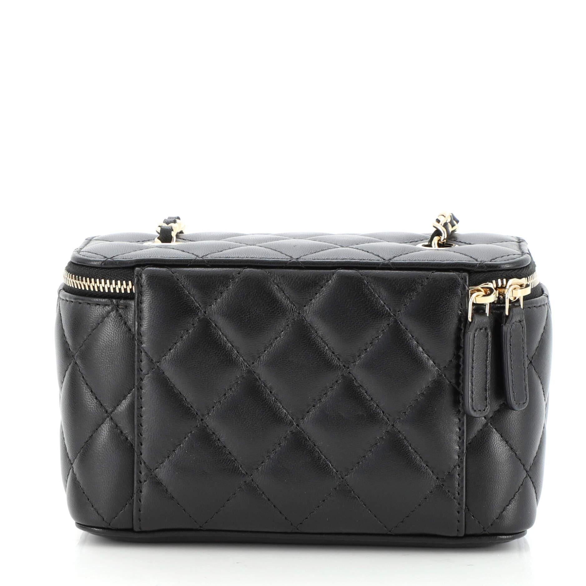 Chanel Classic Vanity Case with Chain Quilted Lambskin Small In Good Condition In NY, NY
