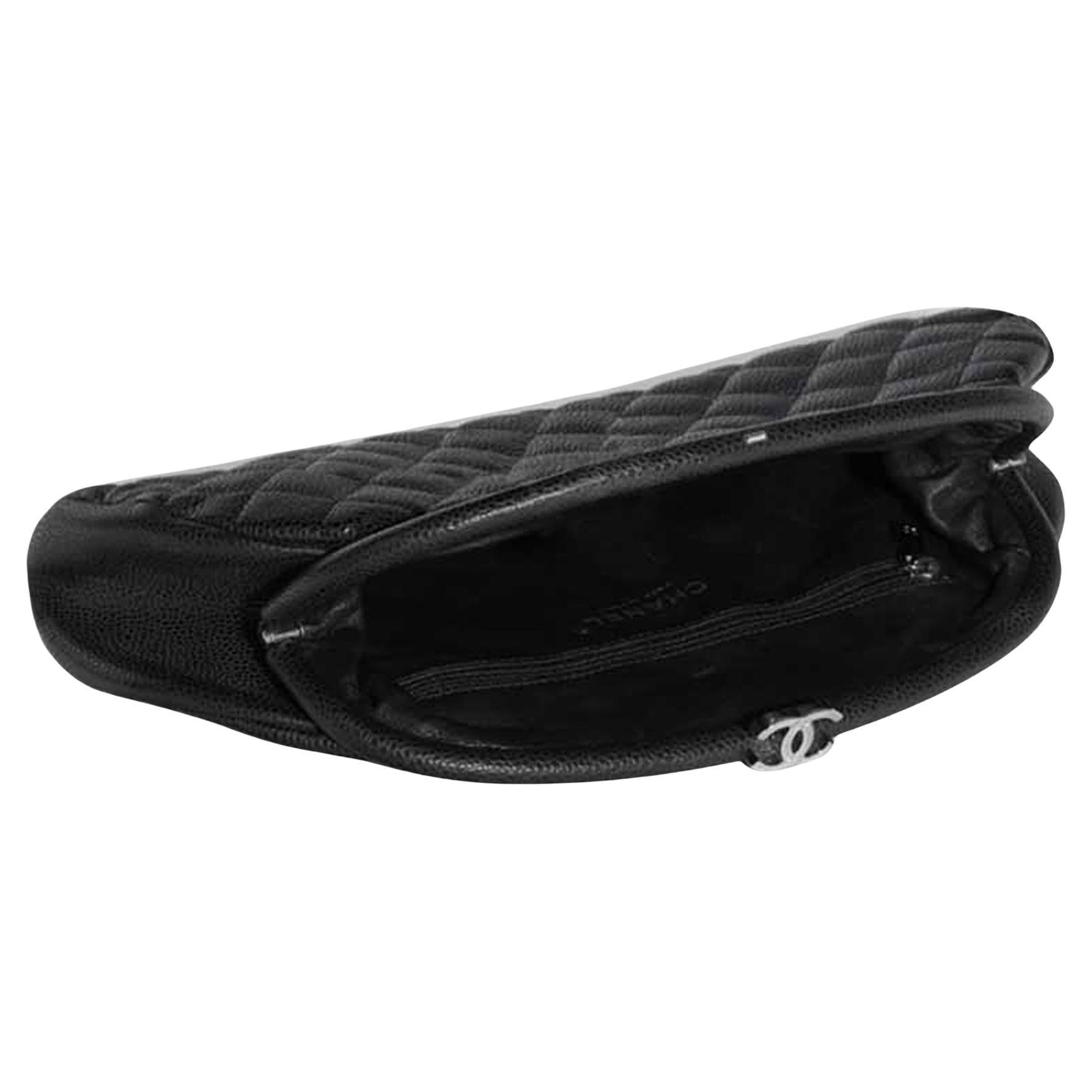 Chanel Classic Vintage Caviar CC Black Diamond Quilted Timeless Clutch Bag For Sale 7