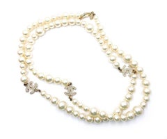 Chanel Classic Vintage Gold CC Crystal Long Pearl Necklace