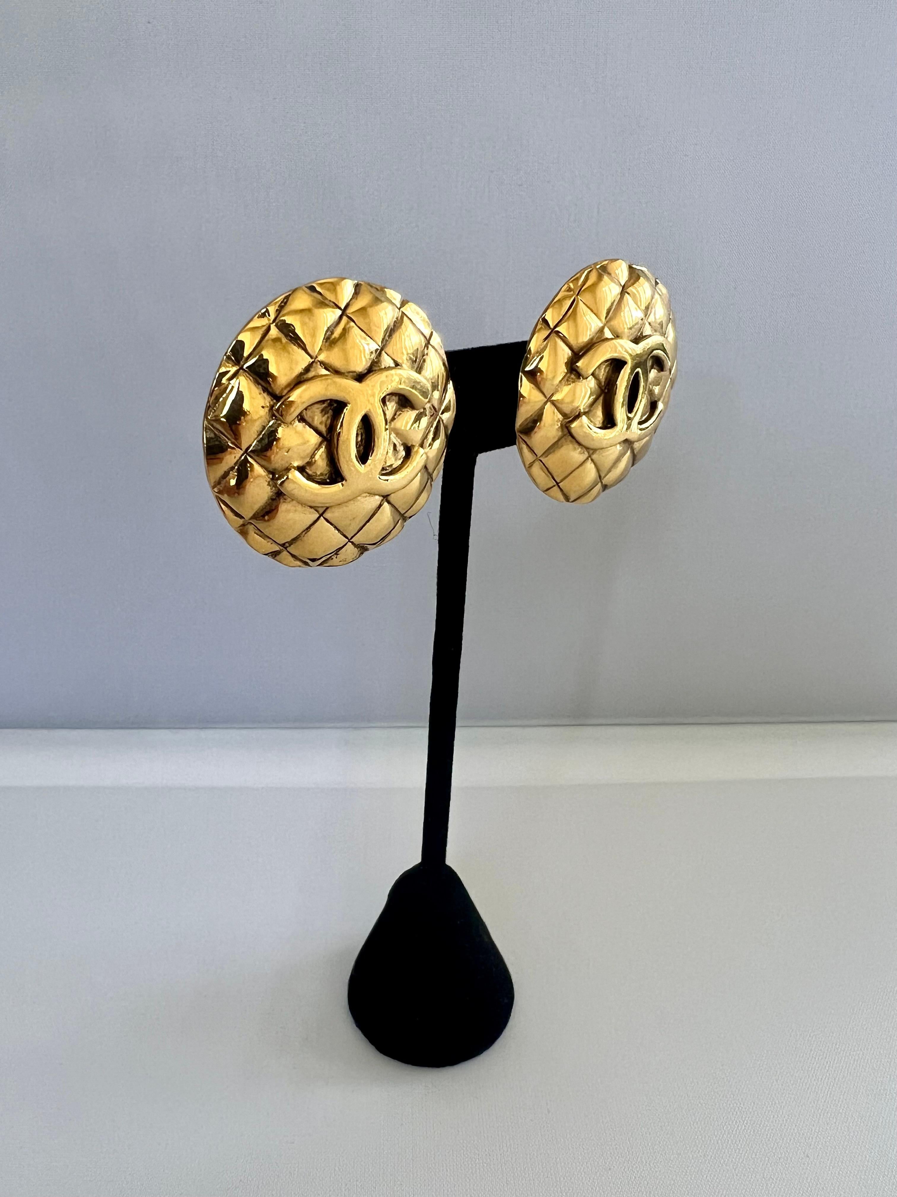 vintage chanel button earrings