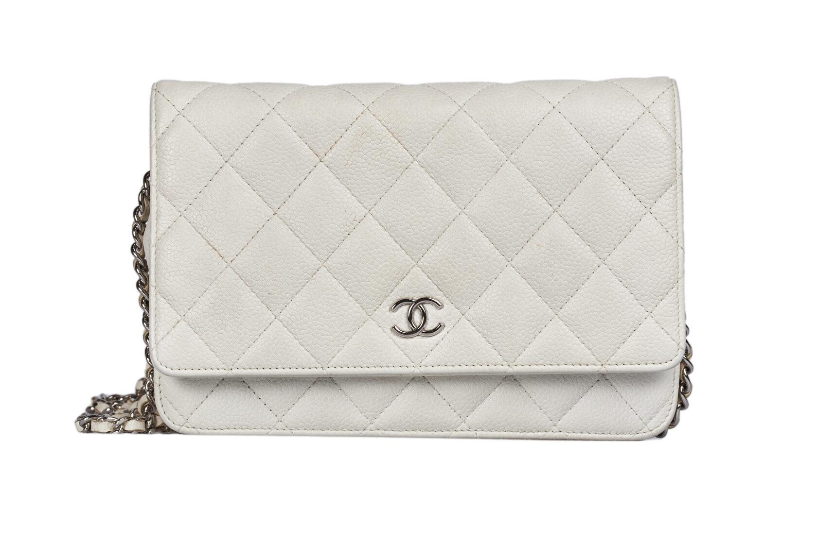 Chanel Klassisches Portemonnaie mit Kette (WOC) (Grau) im Angebot