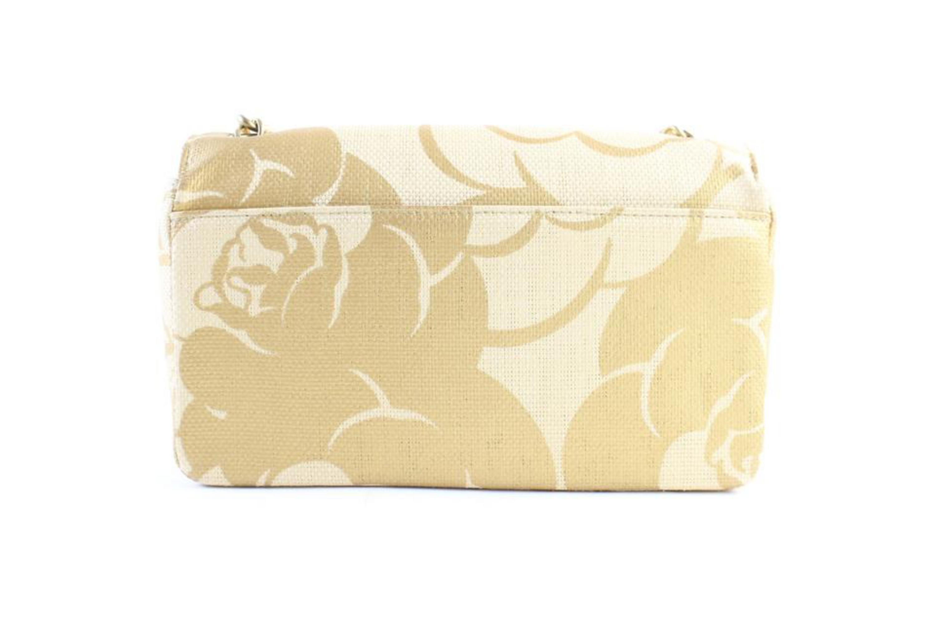 Chanel Classic Woven Camellia 5cr0417 Natural X Gold Raffia Straw Shoulder Bag For Sale 1