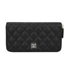 CHANEL Classic Zipped Wallet Black Caviar mit silberner Hardware 2016