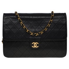 Retro Chanel Classique flap bag bag in black quilted leather, GHW