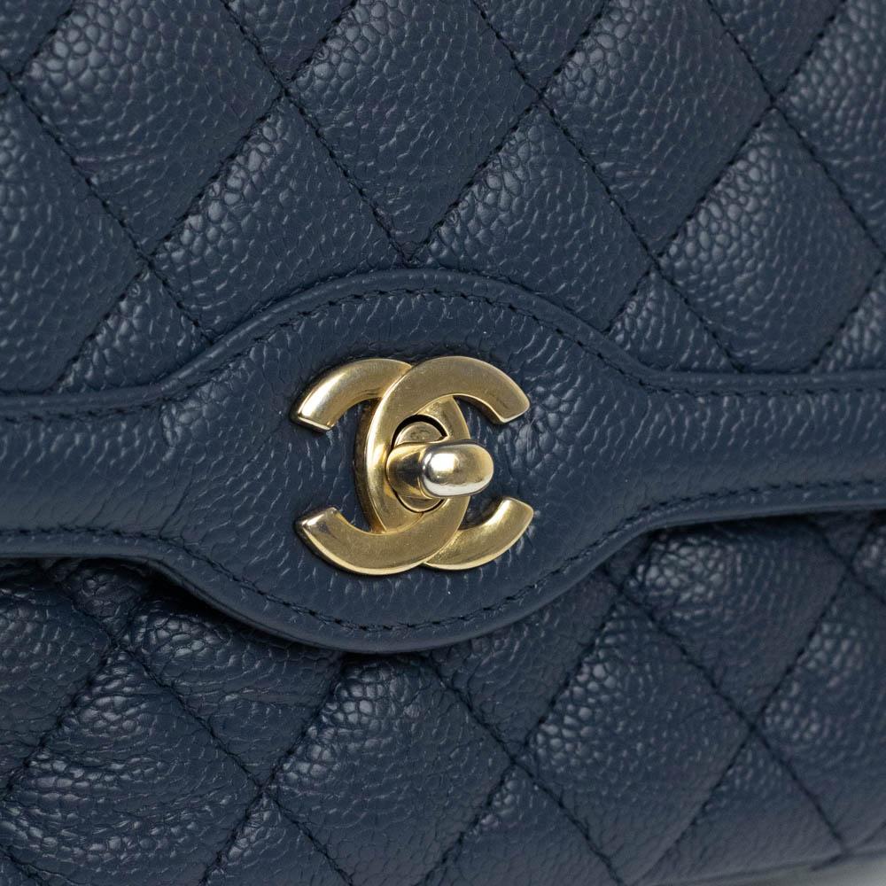 CHANEL, Classique in blue leather  For Sale 4