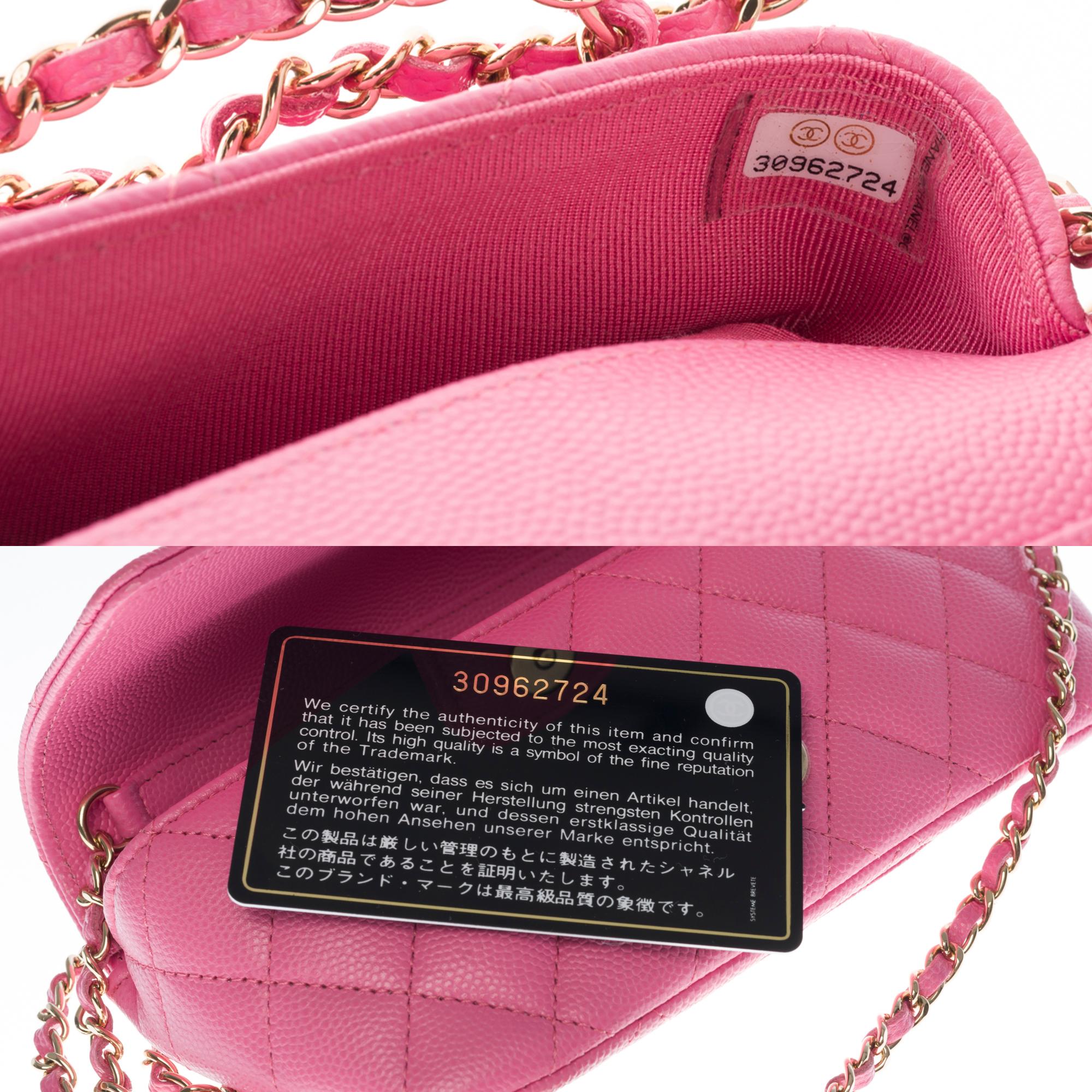 Pink Chanel Classique Sunglasses Bag/Case in pink caviar quilted leather, Champagne HW