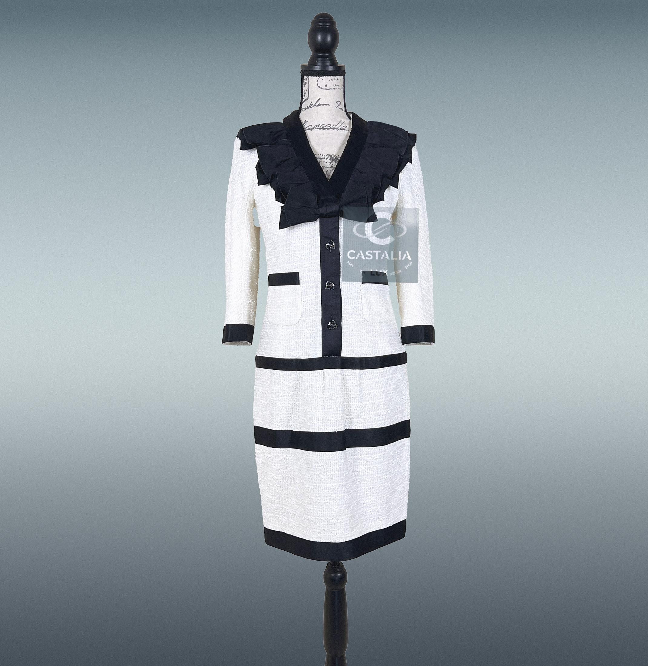 CHANEL Claudia Schiffers Paris / Miami Robe Icone 34 FR en vente 2