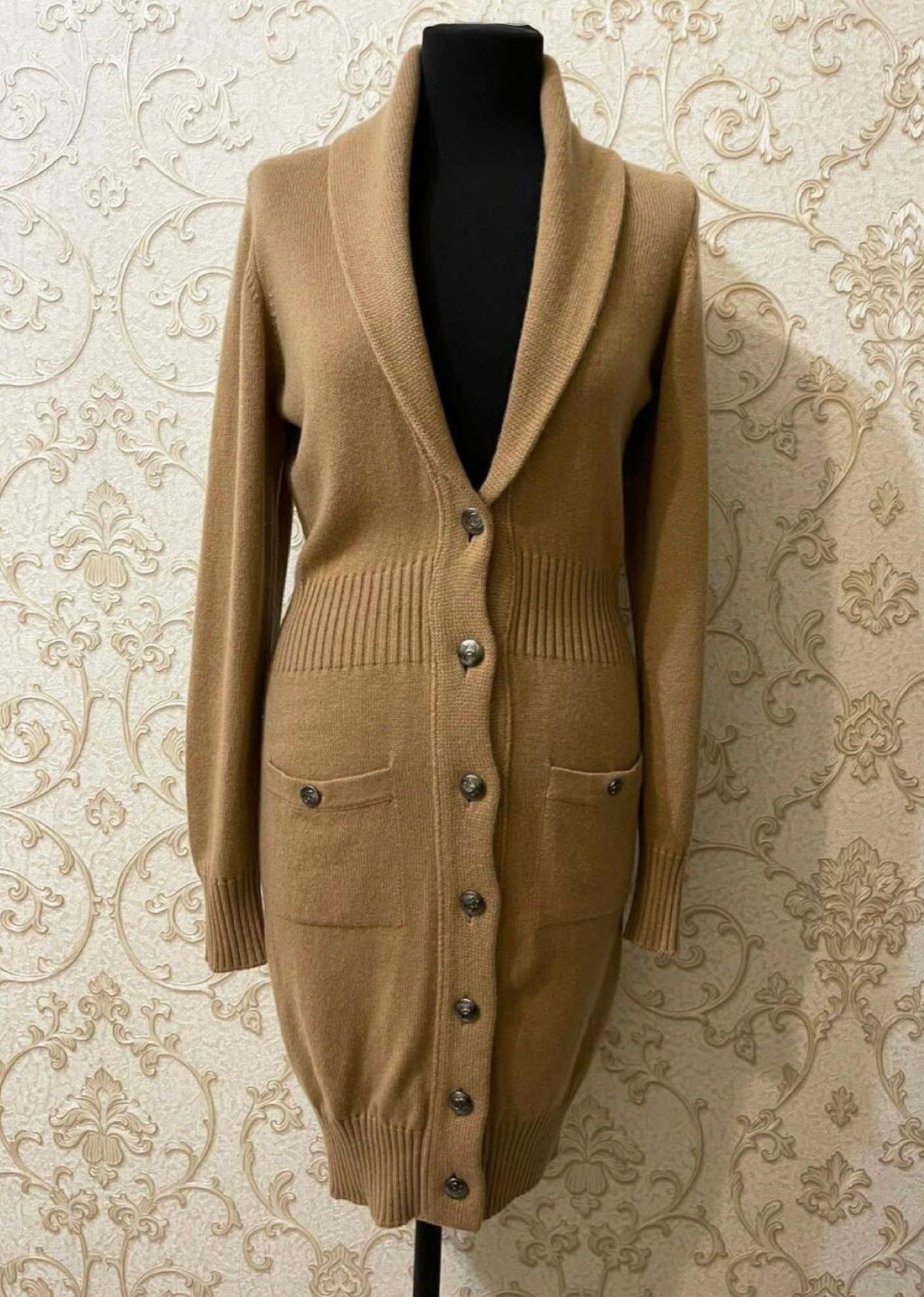 Women's or Men's Chanel Claudia Schiffer Style Camel Cashmere Cardi Coat For Sale