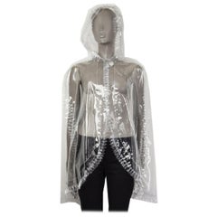 CHANEL klare PVC-Regenumhangjacke M SS 2018 Laufsteg