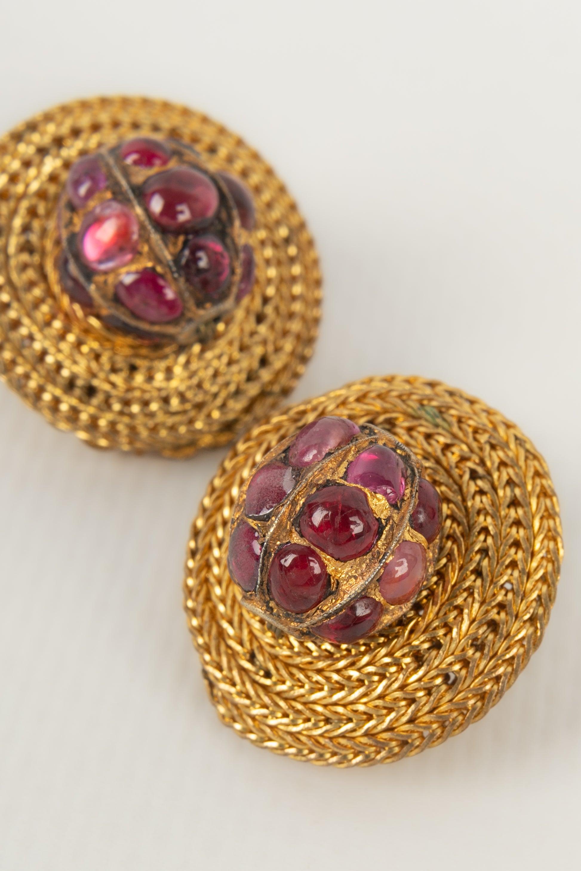 Chanel Clip-on Earrings with Central Costume Pearls by Rousselet In Good Condition For Sale In SAINT-OUEN-SUR-SEINE, FR