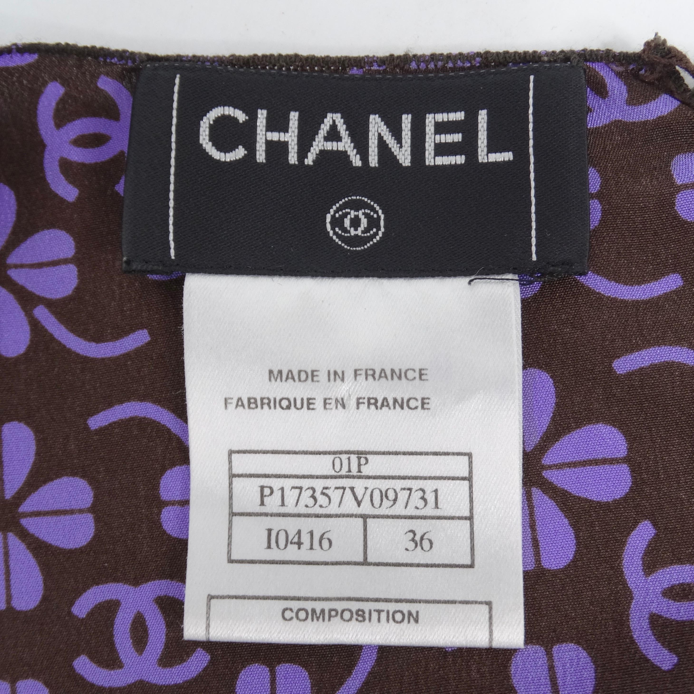 Chanel Clover CC Logo Print Sleeveless Shirt For Sale 3