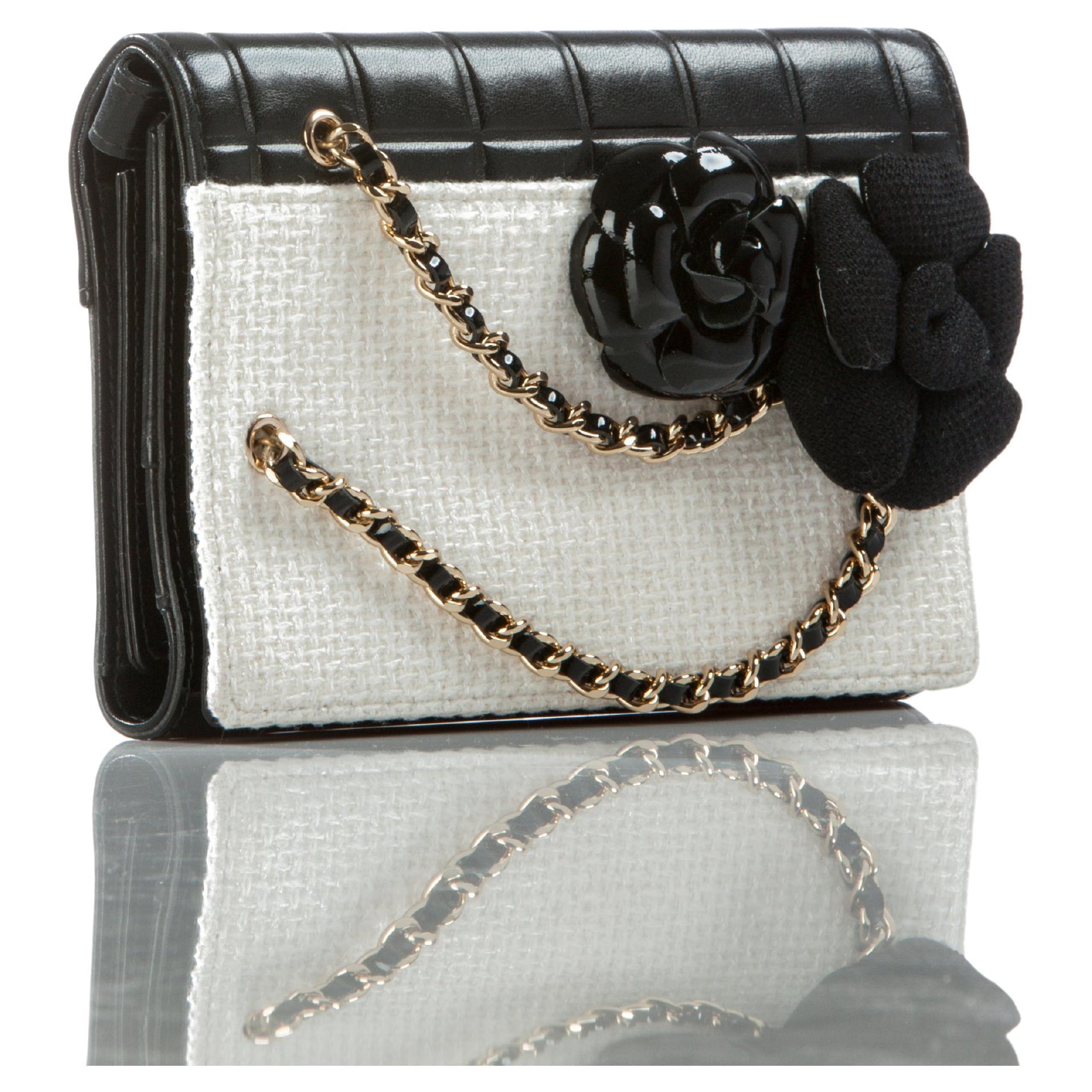 Women's or Men's Chanel Clutch Designed With Patent Leather Lambskin Tweed Camelia Flower For Sale