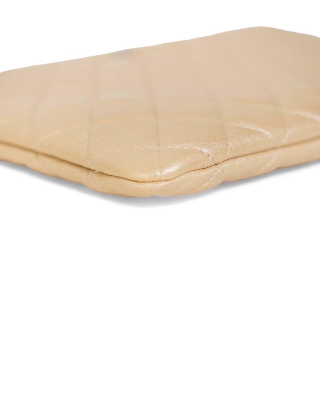 Chanel Clutch Timeless Iridescente Beige im Angebot 5