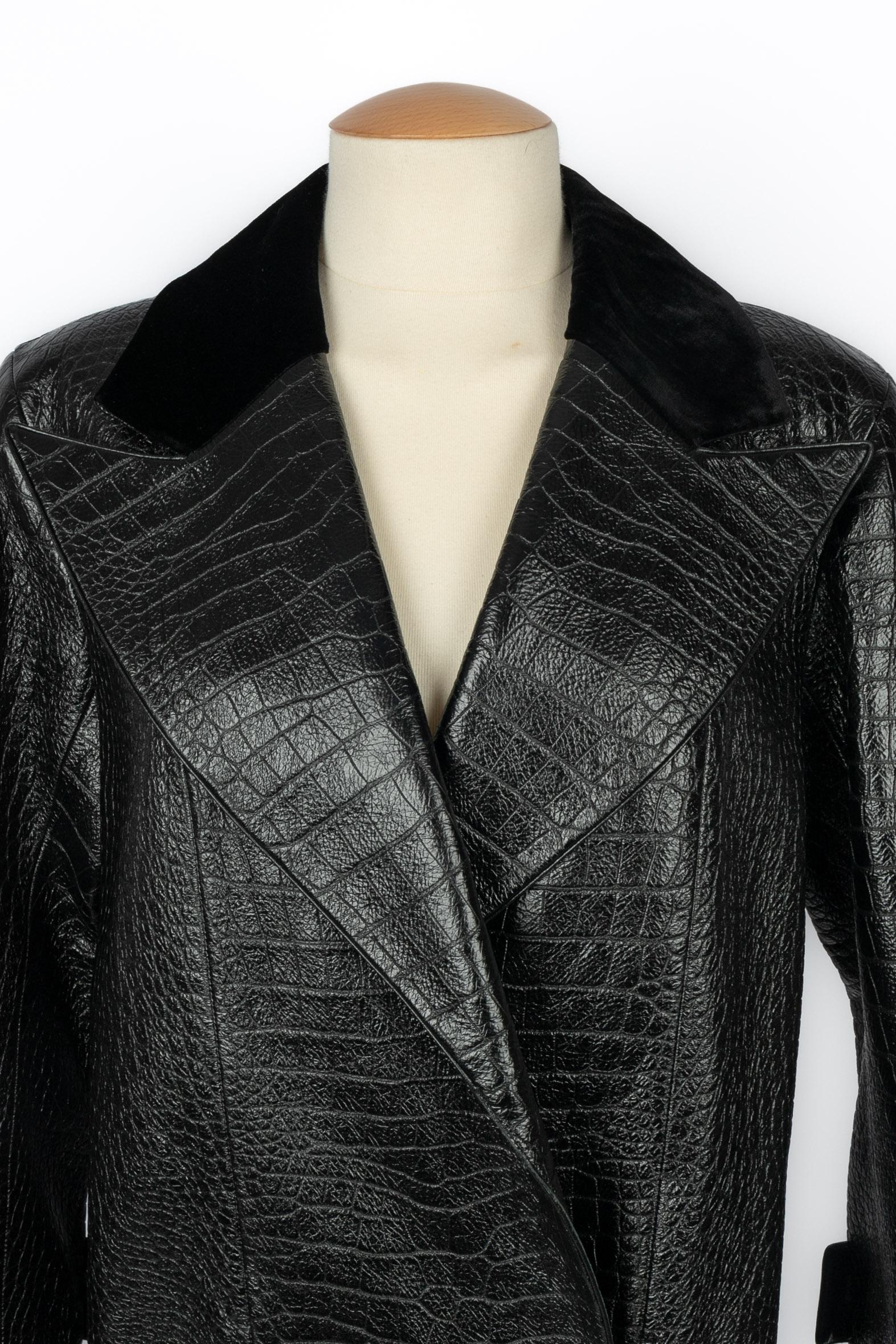 Chanel coat Winter Pre-Fall 2019 For Sale 5