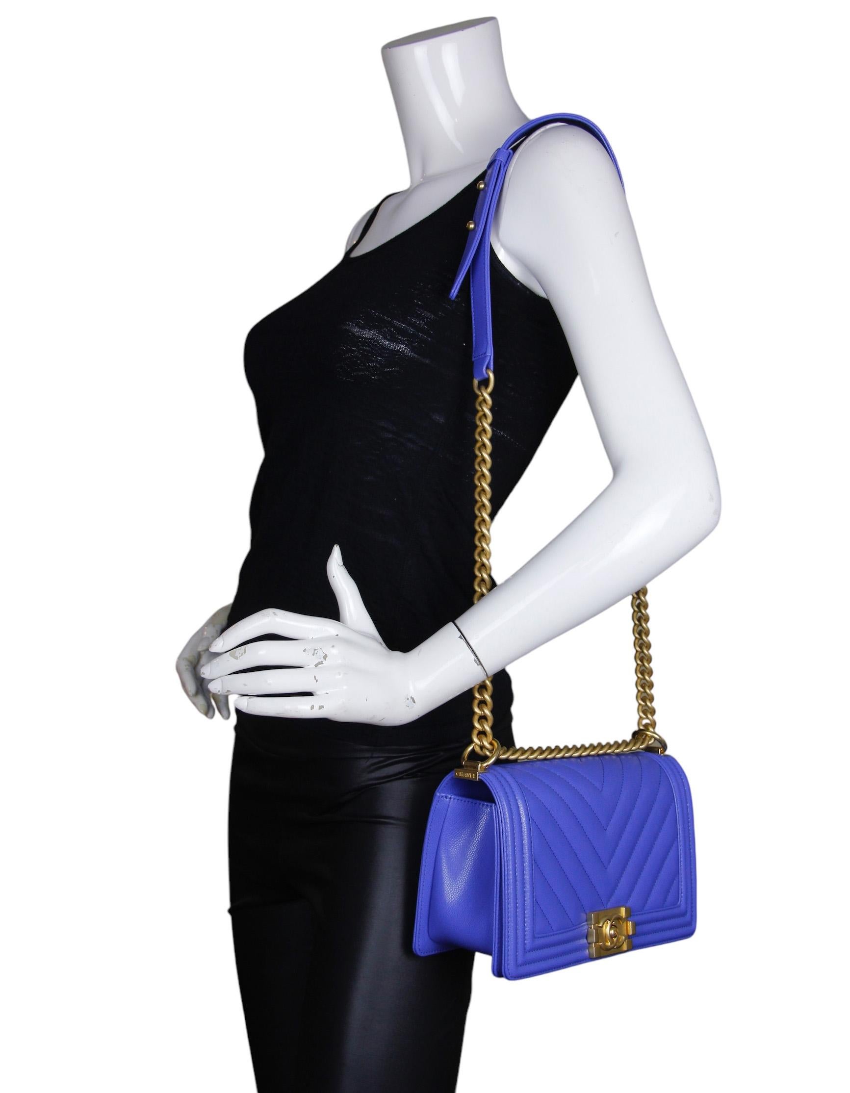 Chanel Cobalt Blue Caviar Leather Chevron Quilted Medium Boy Bag In Excellent Condition For Sale In New York, NY