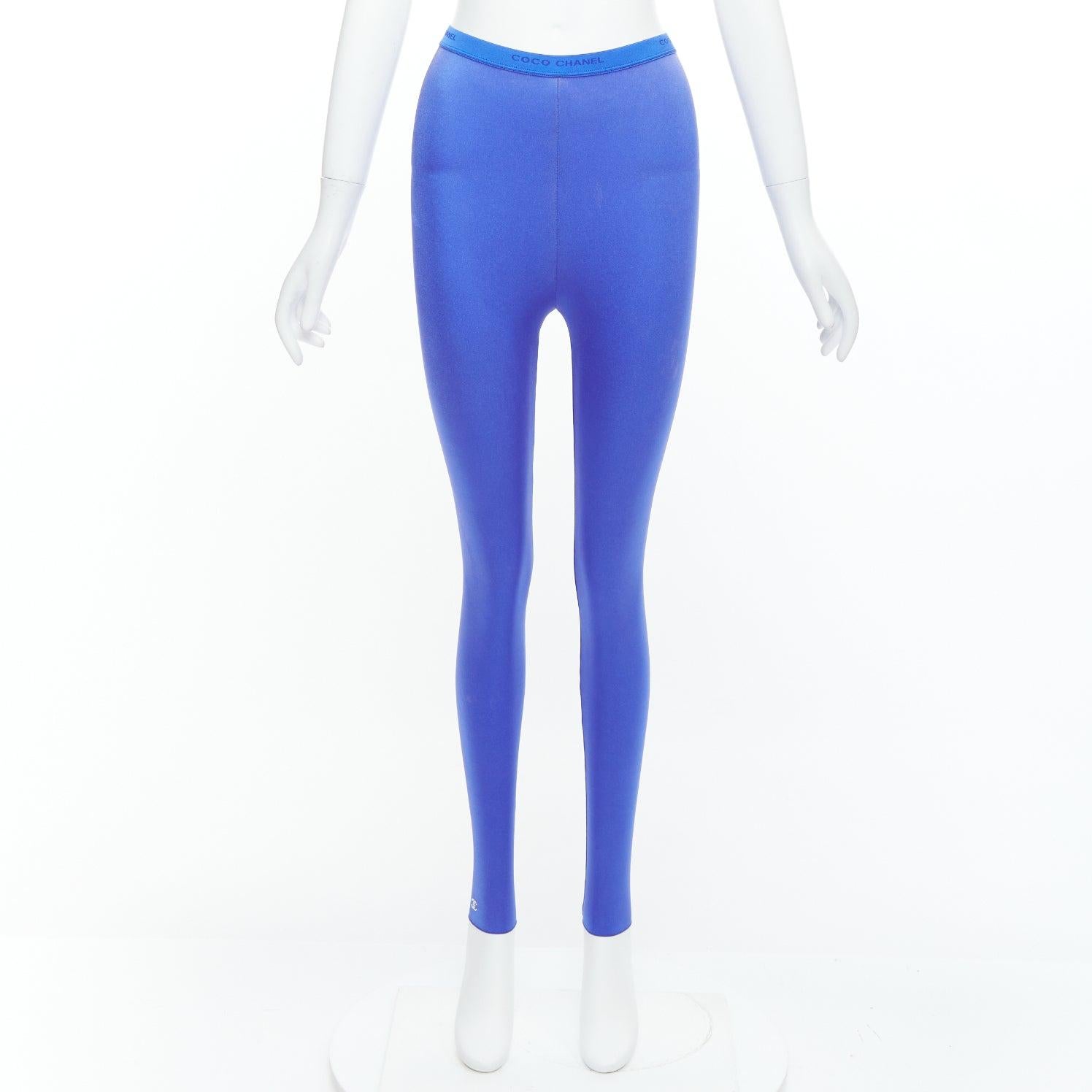 CHANEL cobalt blue crystal CC logo coco waistband leggings FR34 XS For Sale 5