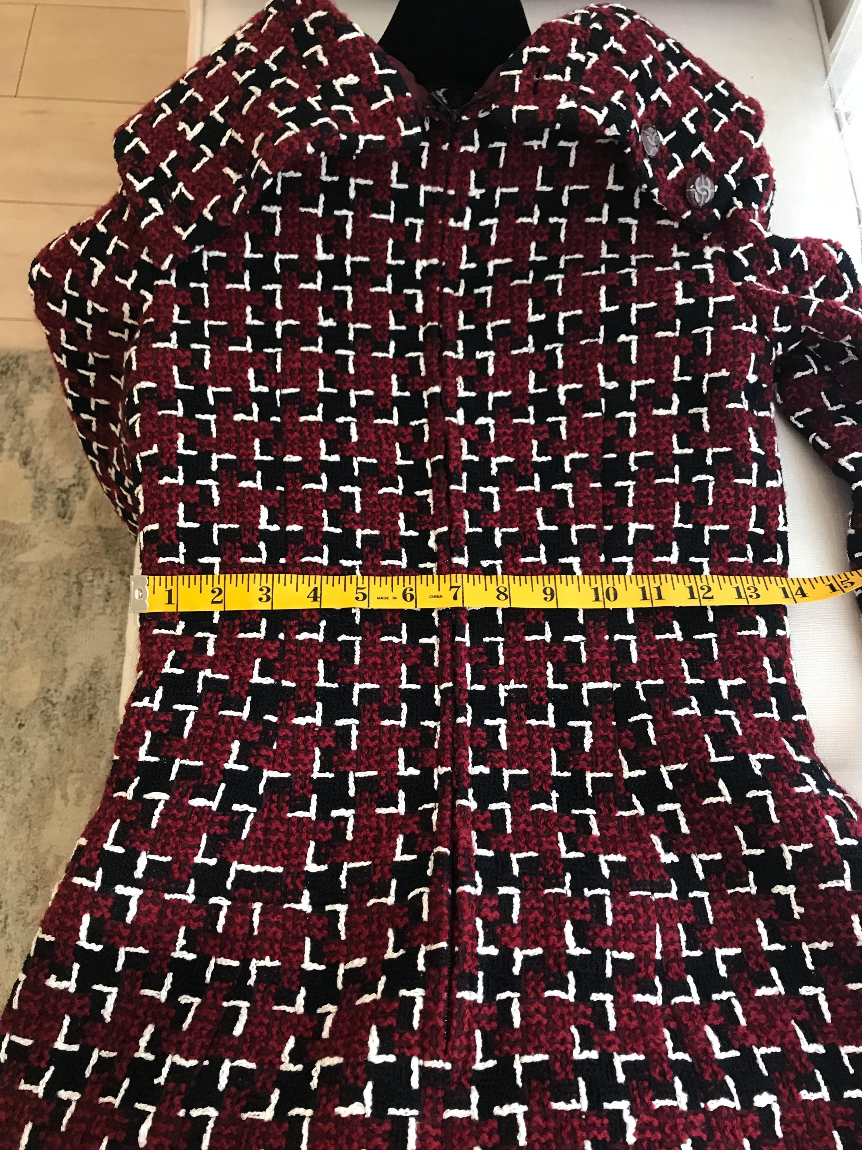 Chanel Cocktail Tweed Dress in Burgundy, Black and White New with tag 9