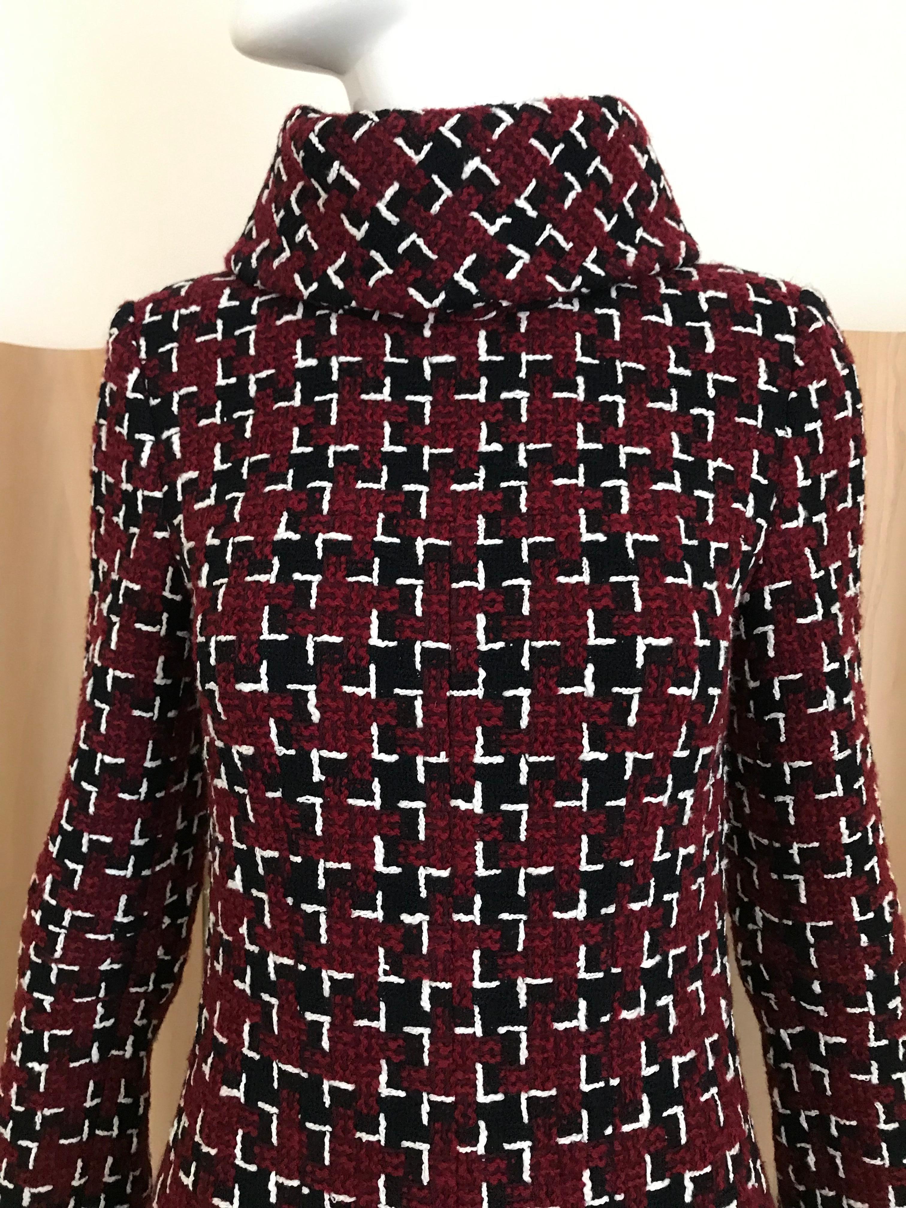 Chanel Cocktail Tweed Dress in Burgundy, Black and White New with tag 2