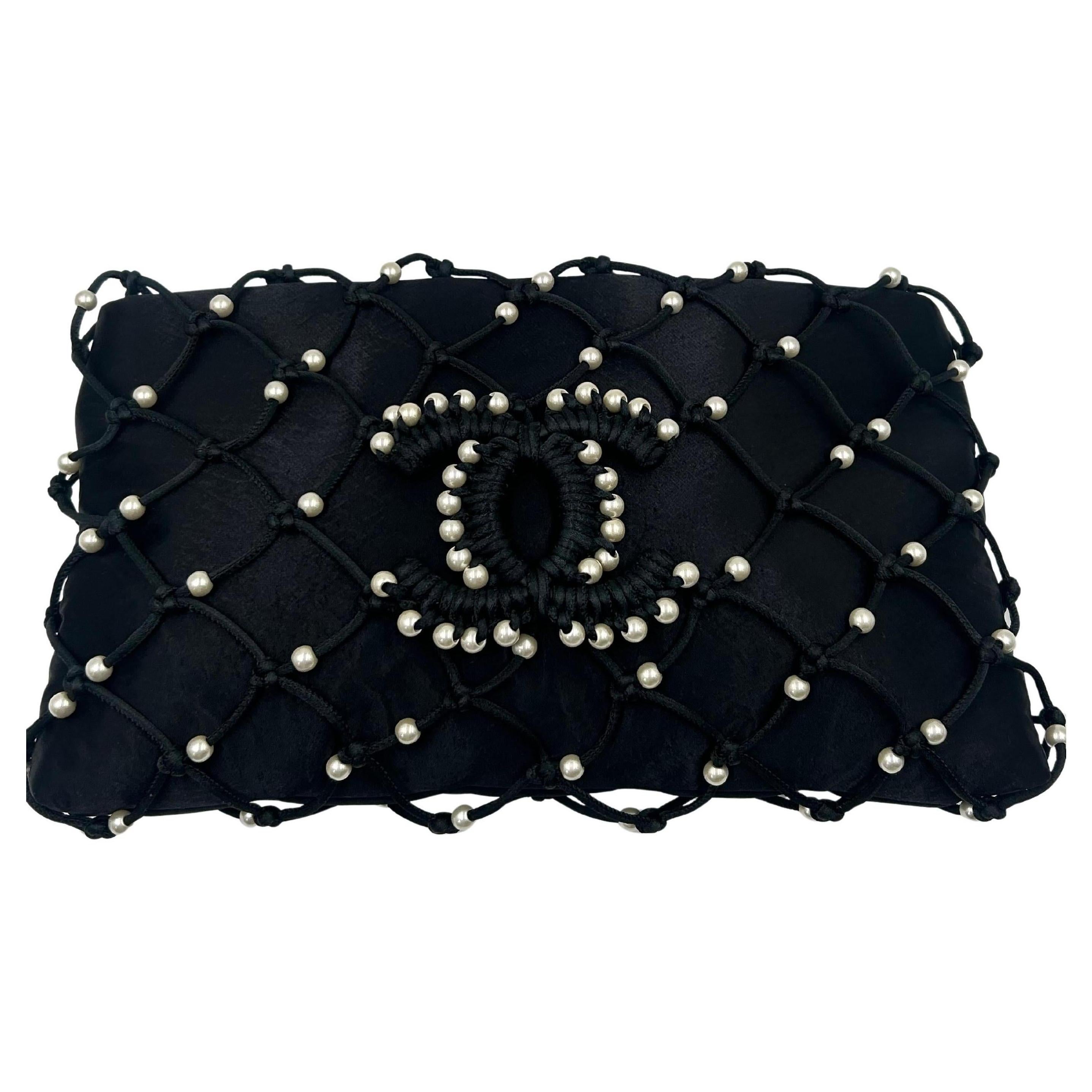 Chanel Coco Beach Faux-Pearl Net Clutch For Sale