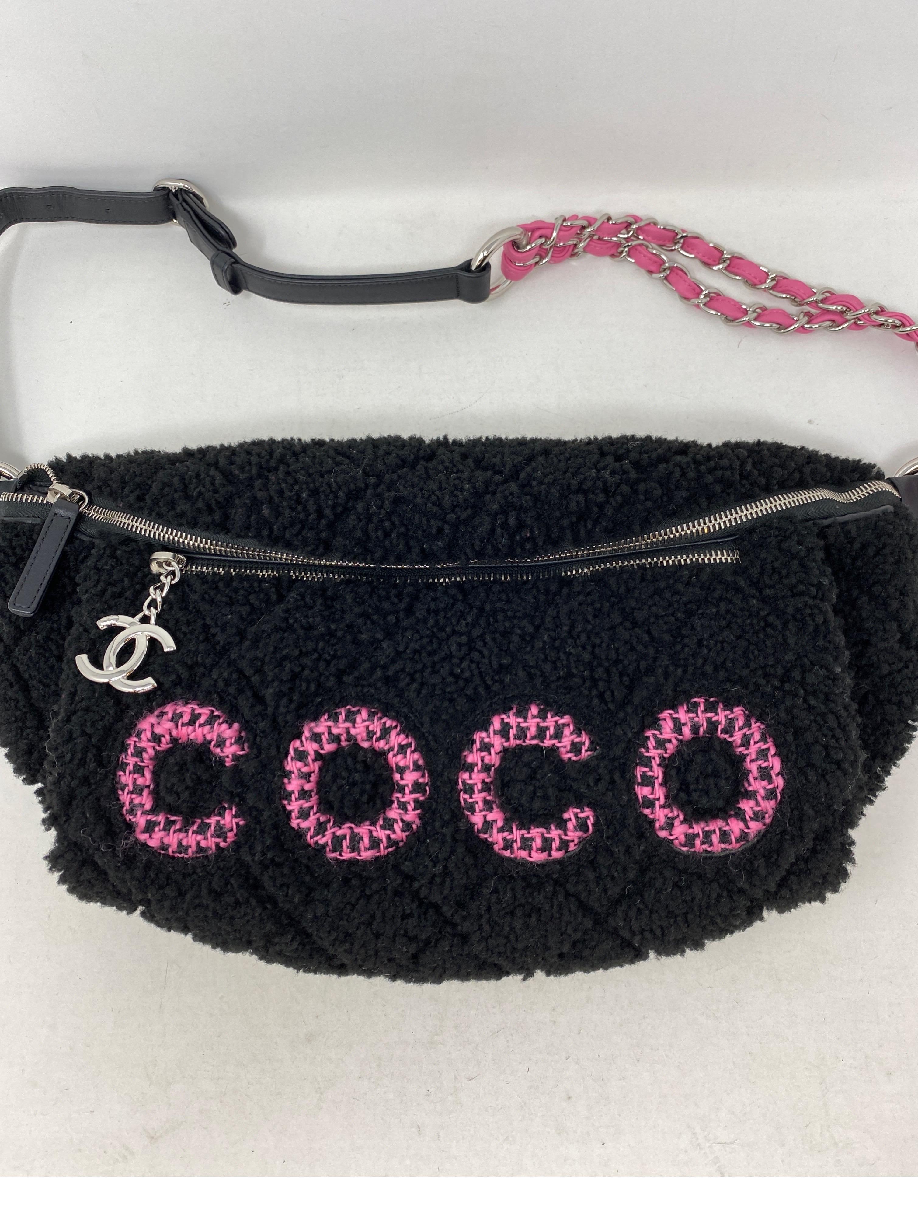 Chanel Coco Black Shearling Bum Bag  In New Condition In Athens, GA
