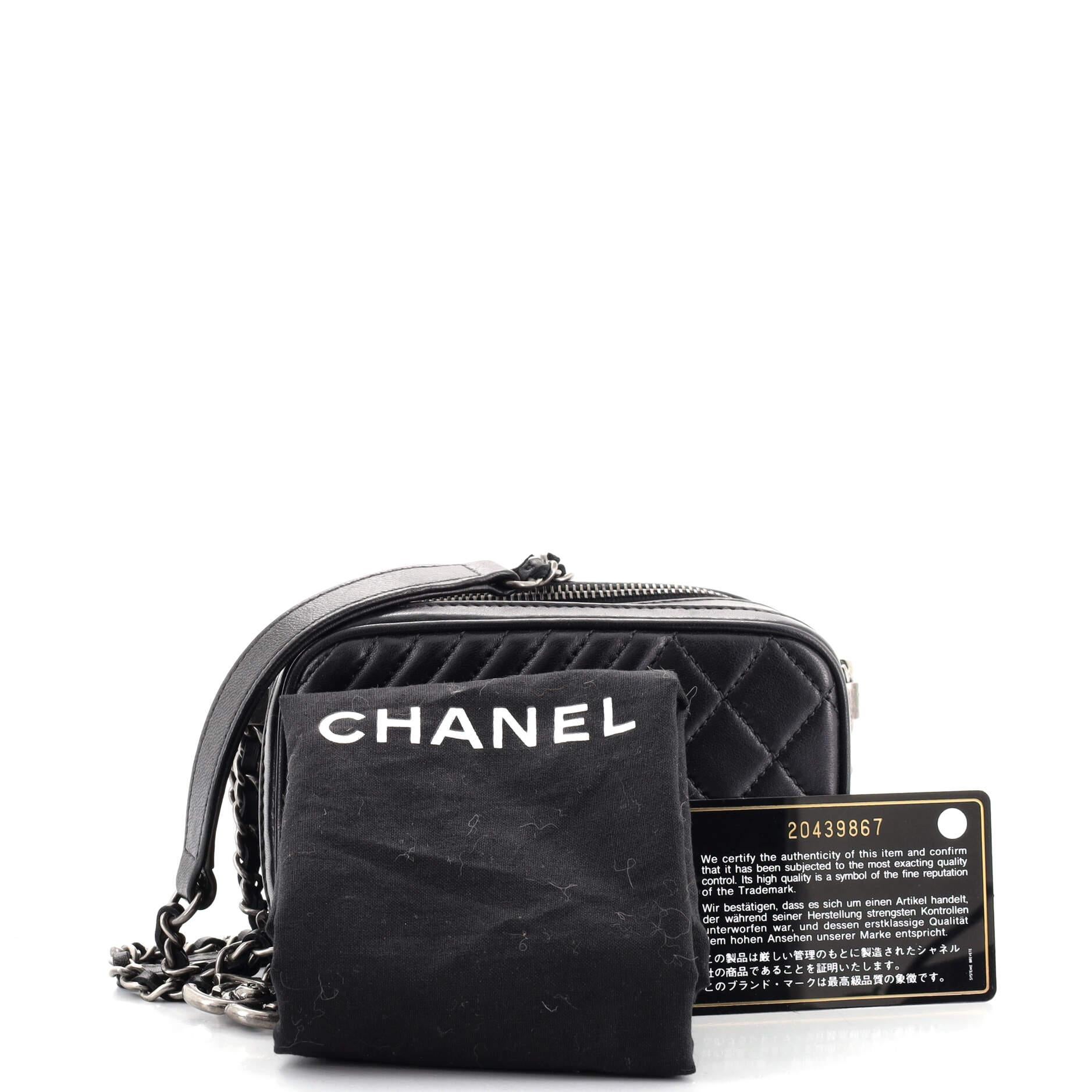 Condition: Very good. Wear and scuffs on exterior, creasing on strap, light wear in interior, scratches on hardware.
Accessories: Authenticity Card, Dust Bag
Measurements: Height 3.5