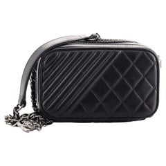 Chanel Coco Boy Kameratasche aus gestepptem Leder Mini