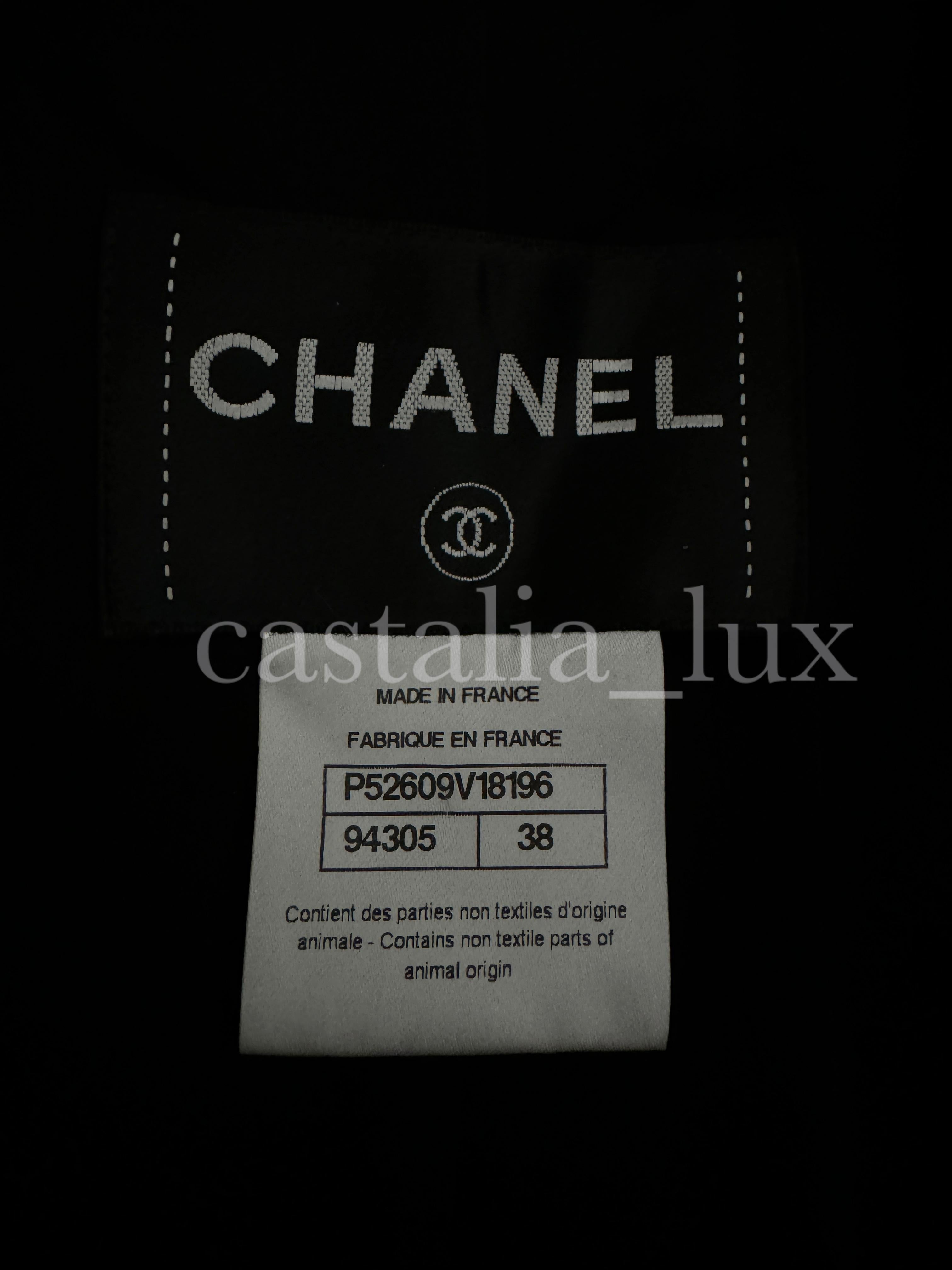 Chanel Coco Brasserie CC Camellias Black Tweed Jacket 11