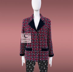 Chanel Coco Brasserie New Burgundy Tweed Jacket 42 FR