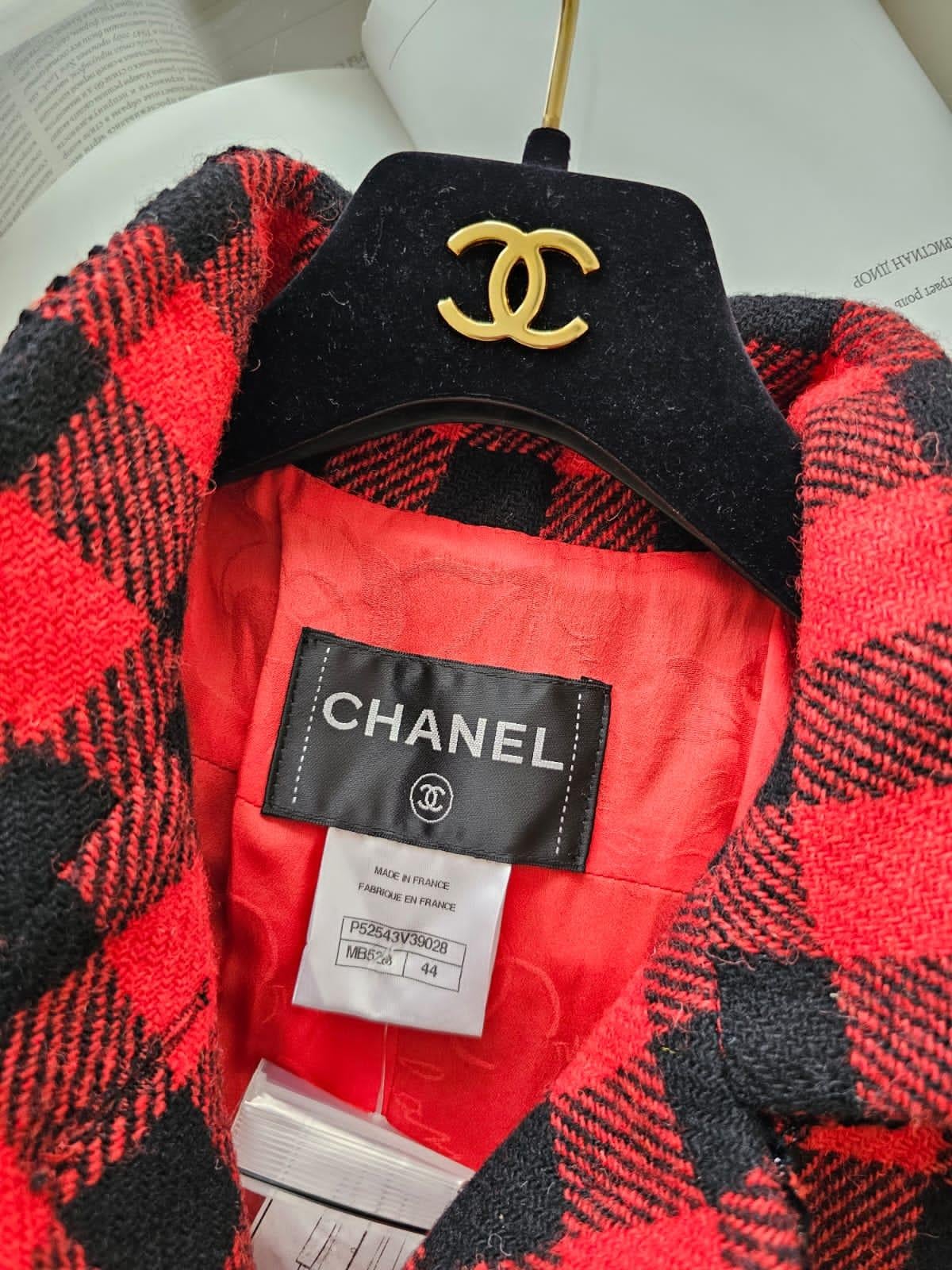 Chanel Coco Brasserie New Runway Jacket 4