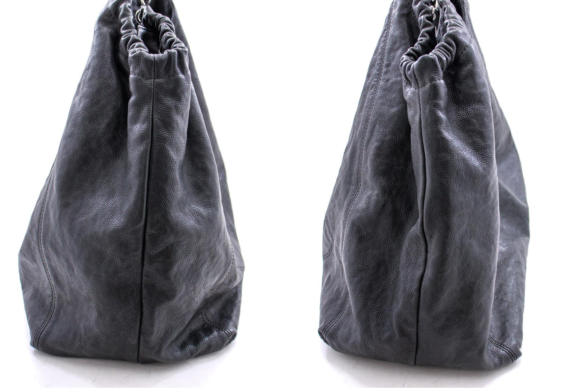 Donna Chanel Coco Cabas Caviar in pelle nera con catena Borsa a tracolla argento in vendita