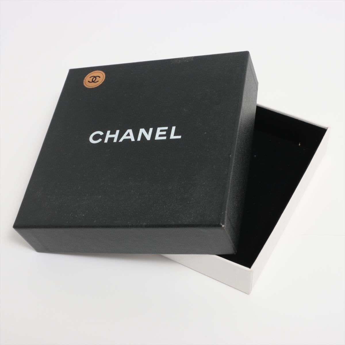 Chanel Coco CC Logo Knit Headband & Wristband Set Pink x Black For Sale 2