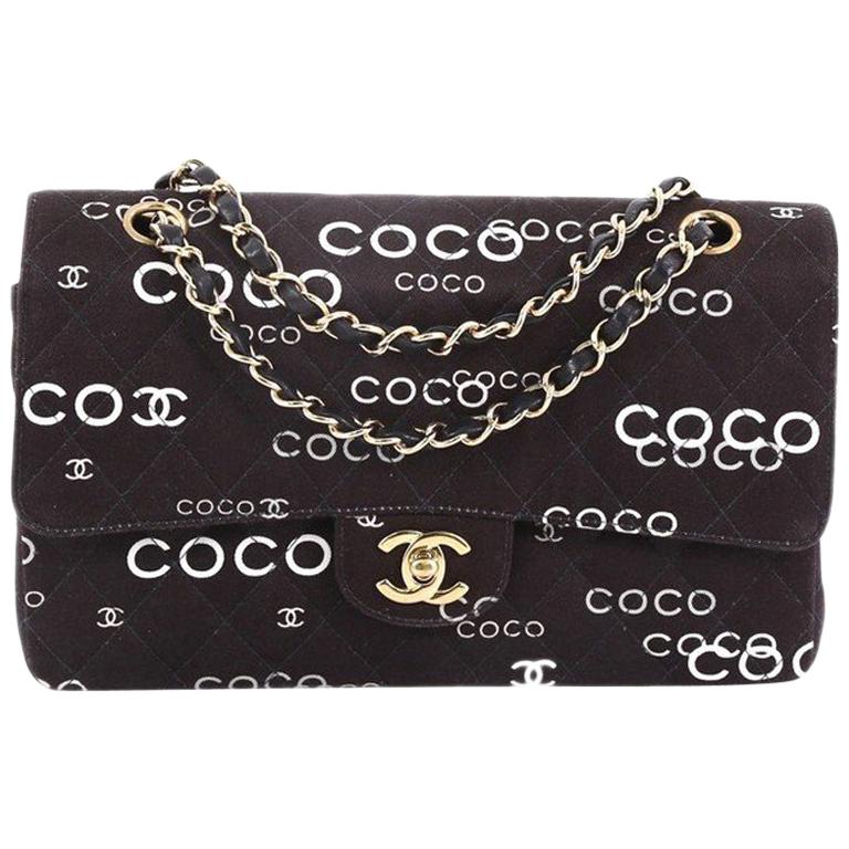 Chanel Coco Classic Double Flap Tasche gesteppt gedruckt Canvas Medium bei  1stDibs | coco chanel tasche klassiker