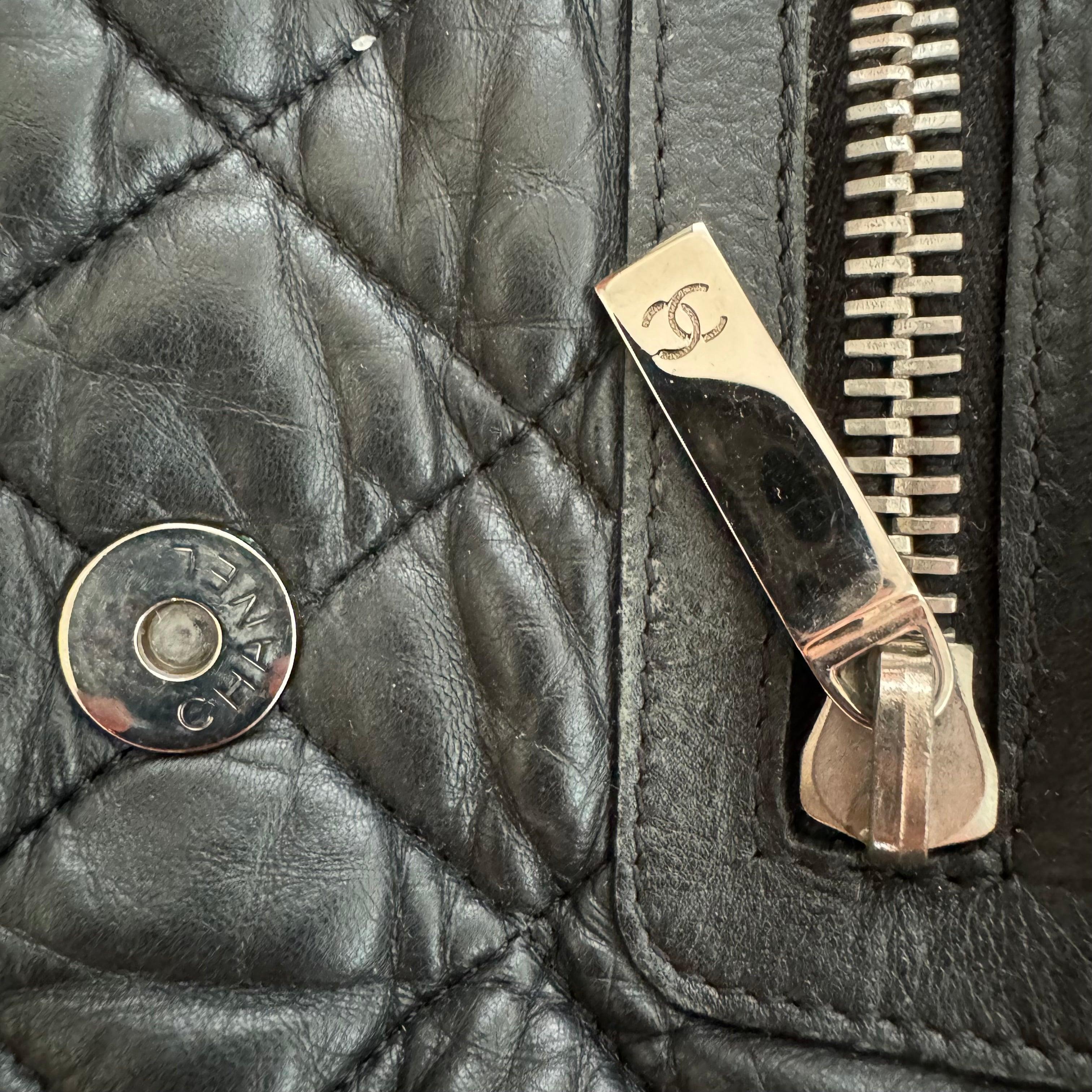 Women's Chanel Coco Cocoon Flap Backpack Lambskin Leather Diamond Quilted Black, 2009 For Sale