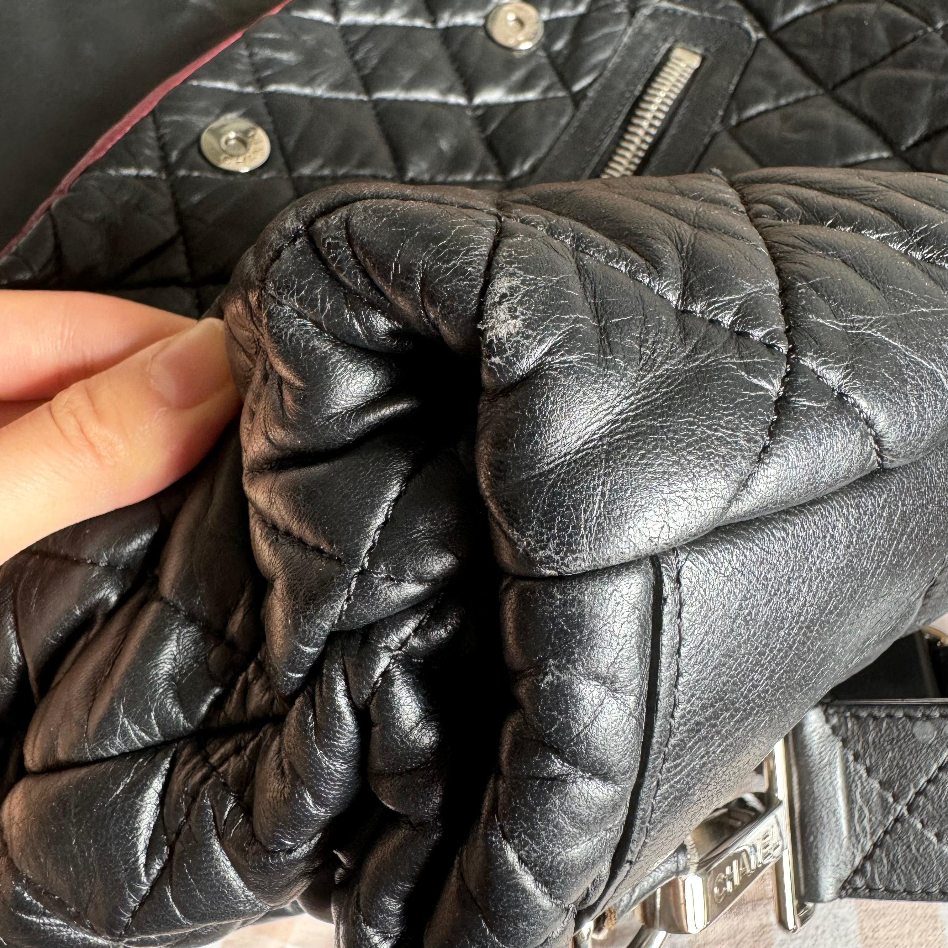 Chanel Coco Cocoon Flap Backpack Lambskin Leather Diamond Quilted Black, 2009 For Sale 3