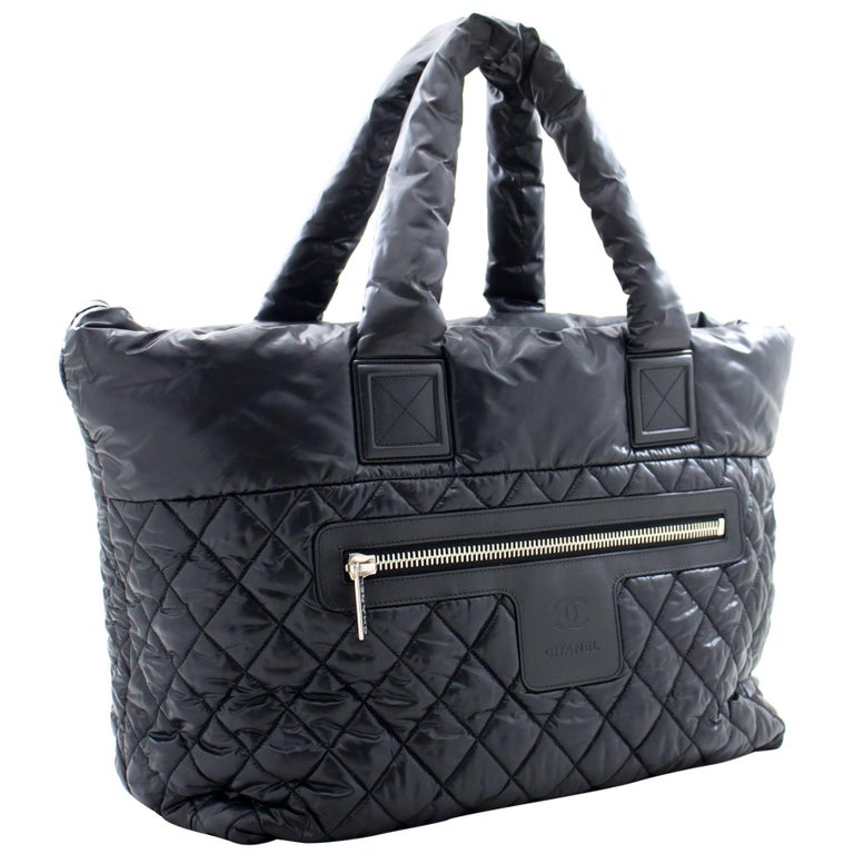 CHANEL Coco Cocoon MM Nylon Tote Bag Handbag Leather Black Large For Sale  at 1stDibs